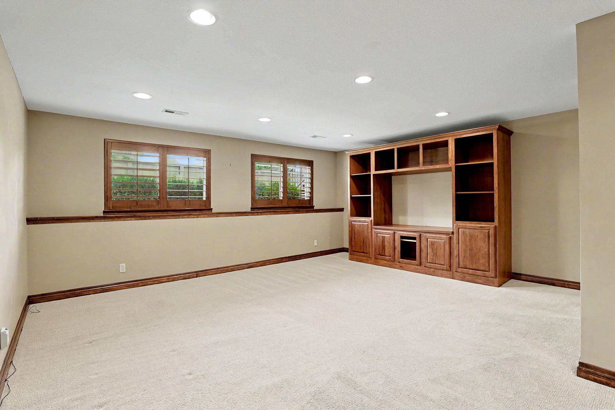 206 S Bordeulac Street Wichita KS 67230