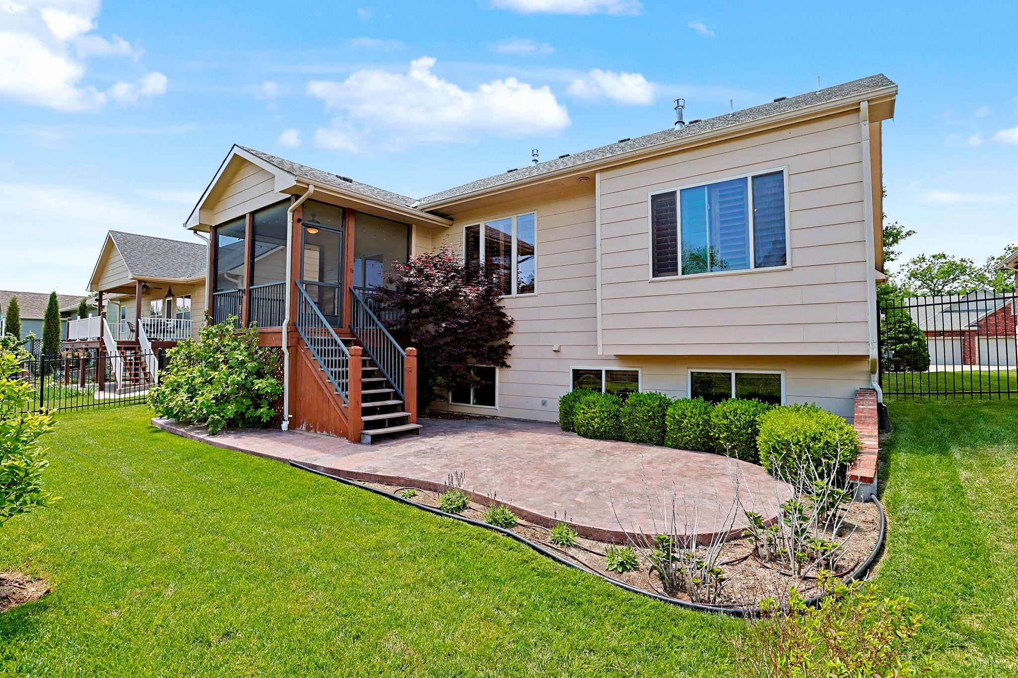 206 S Bordeulac Street Wichita KS 67230