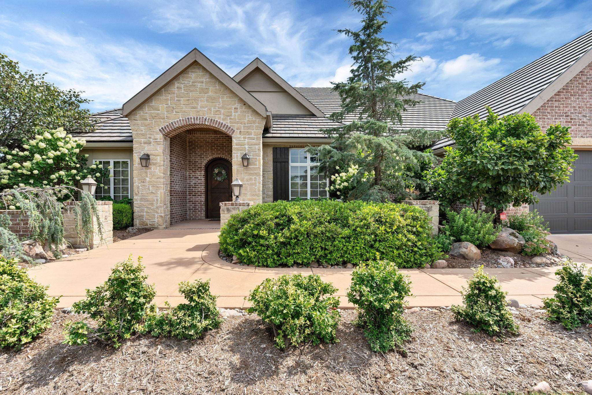 10721 E Genova Wichita KS 67206