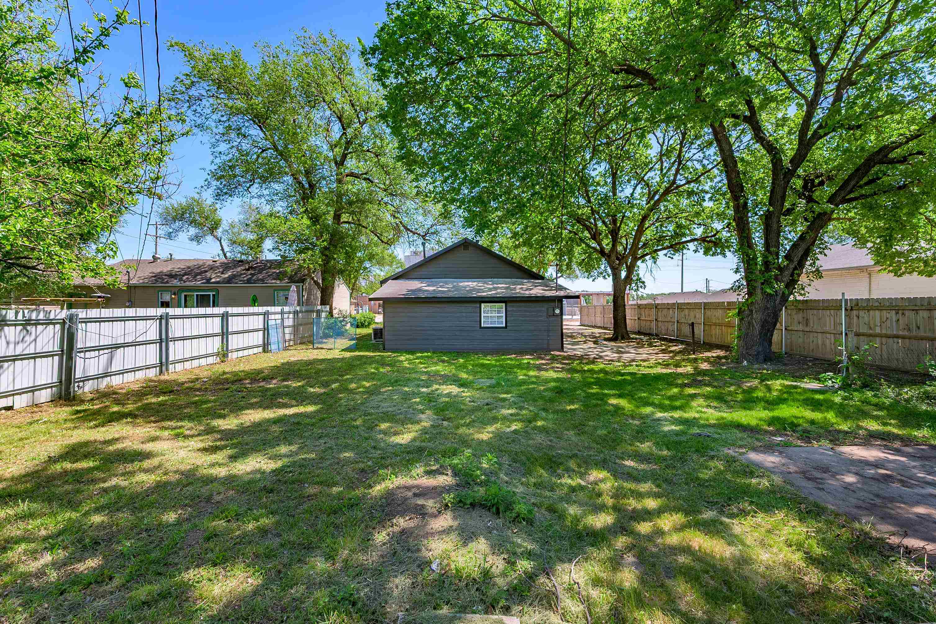 3237 N Market Street Wichita KS 67219