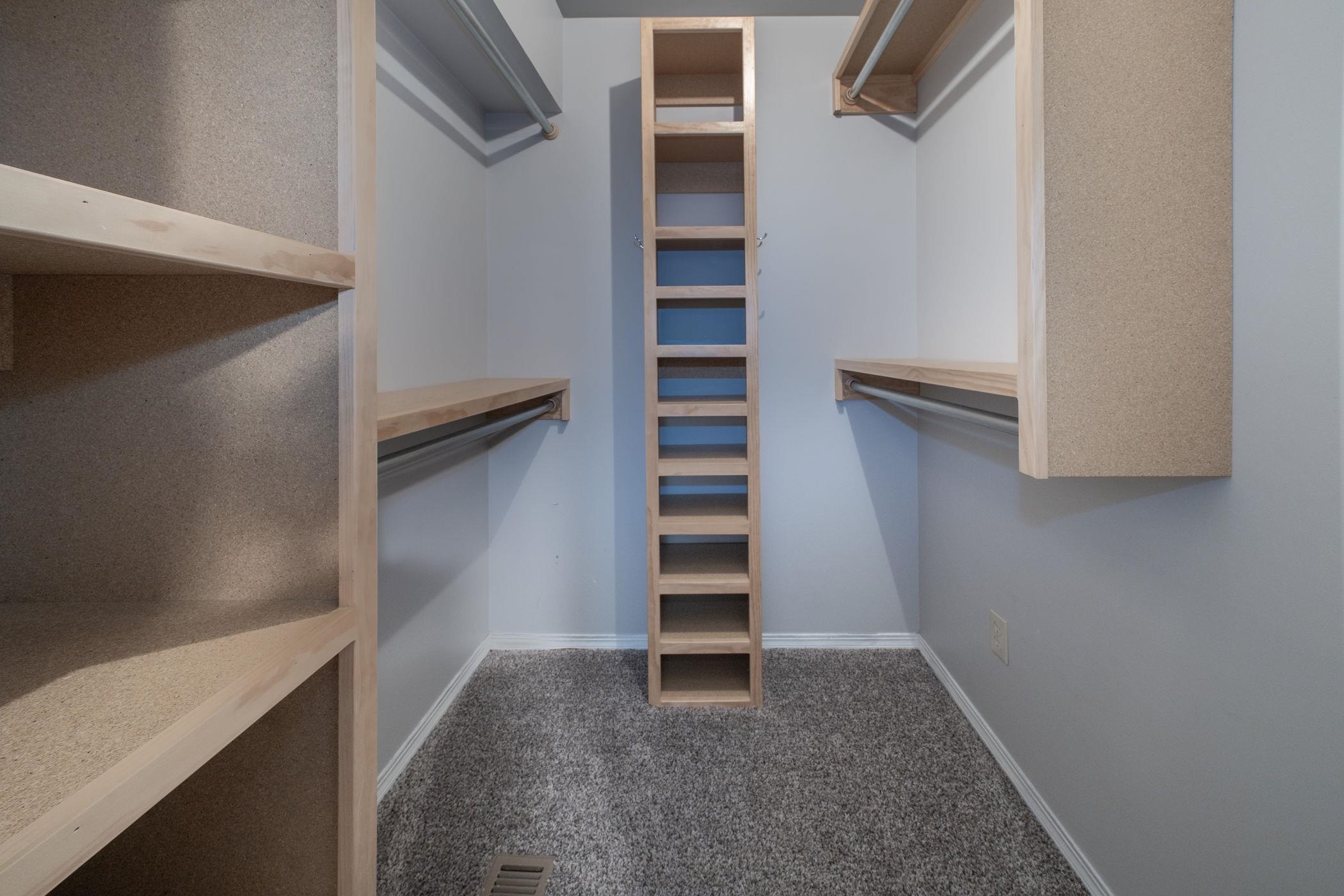 328 W 1st Street Andover KS 67002