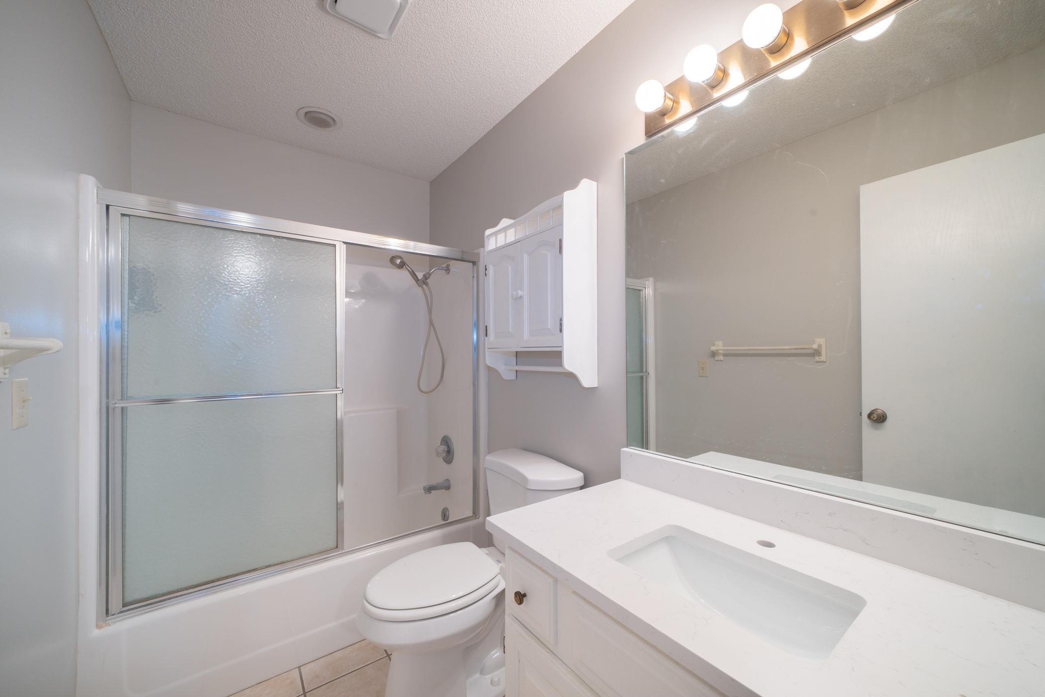 328 W 1st Street Andover KS 67002