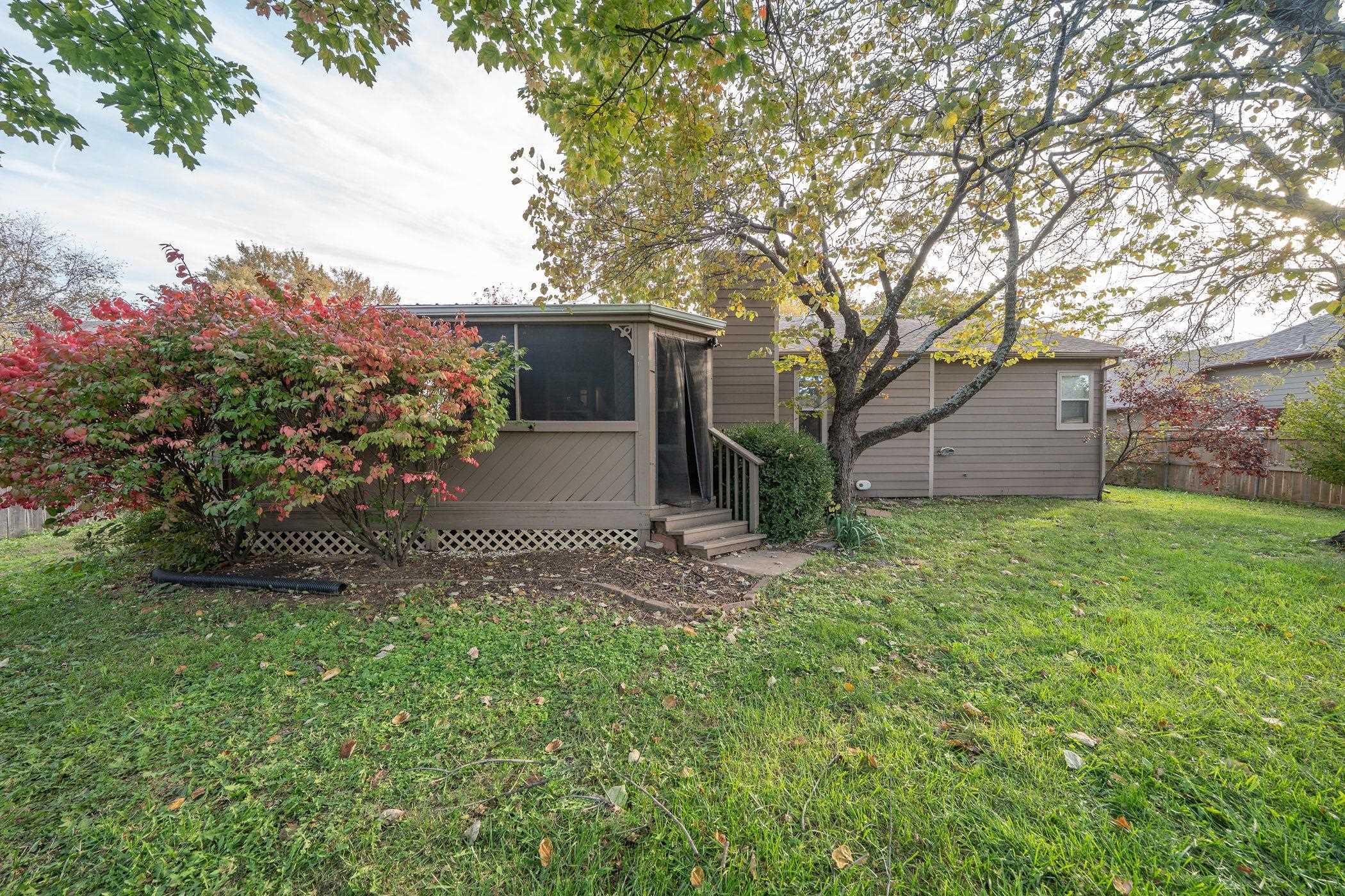 328 W 1st Street Andover KS 67002