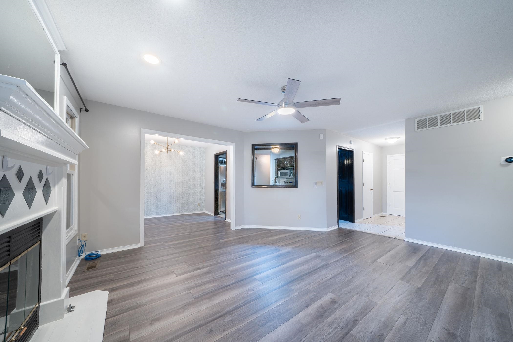 328 W 1st Street Andover KS 67002