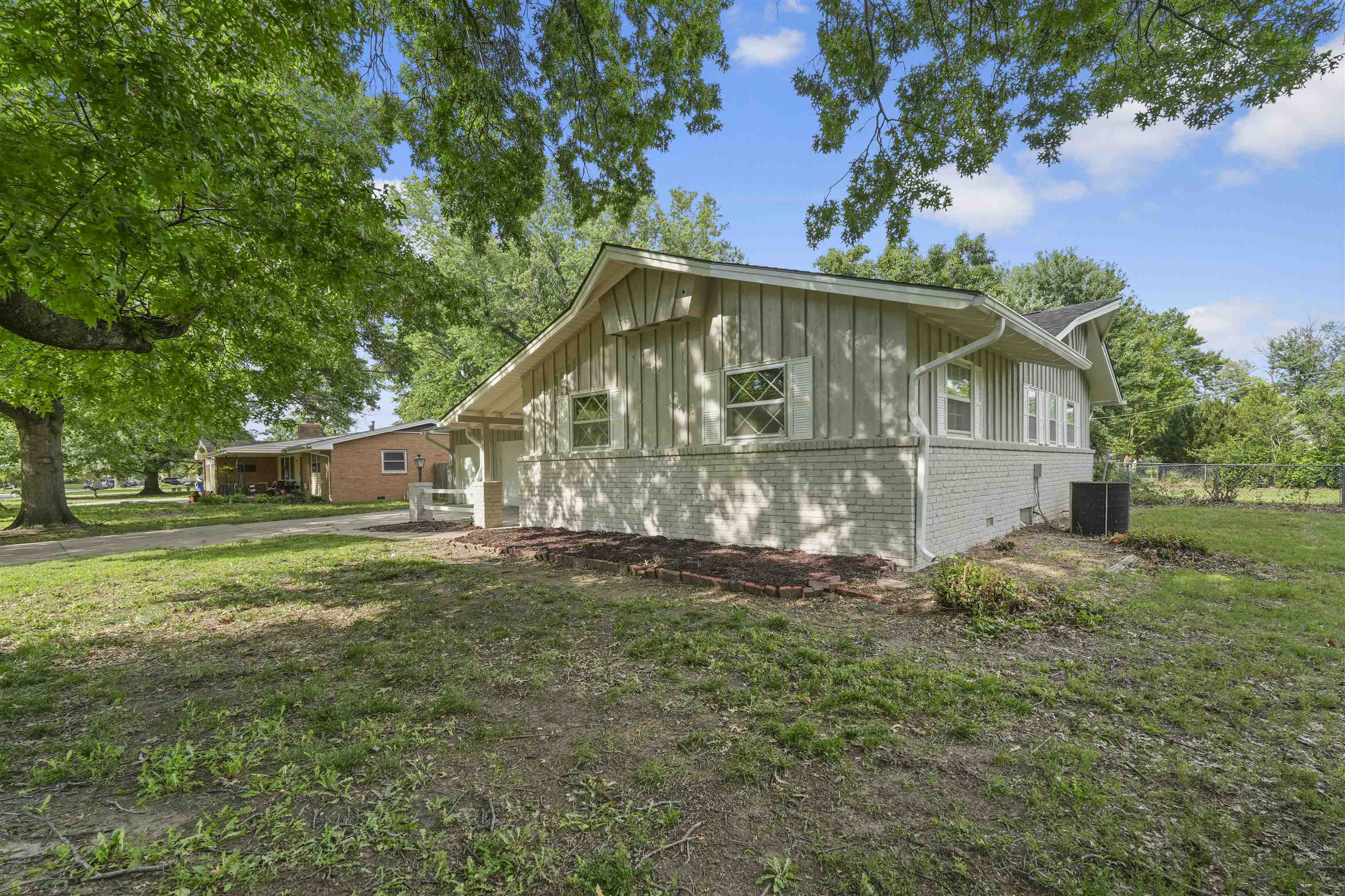 3916 N Clarence Wichita KS 67204