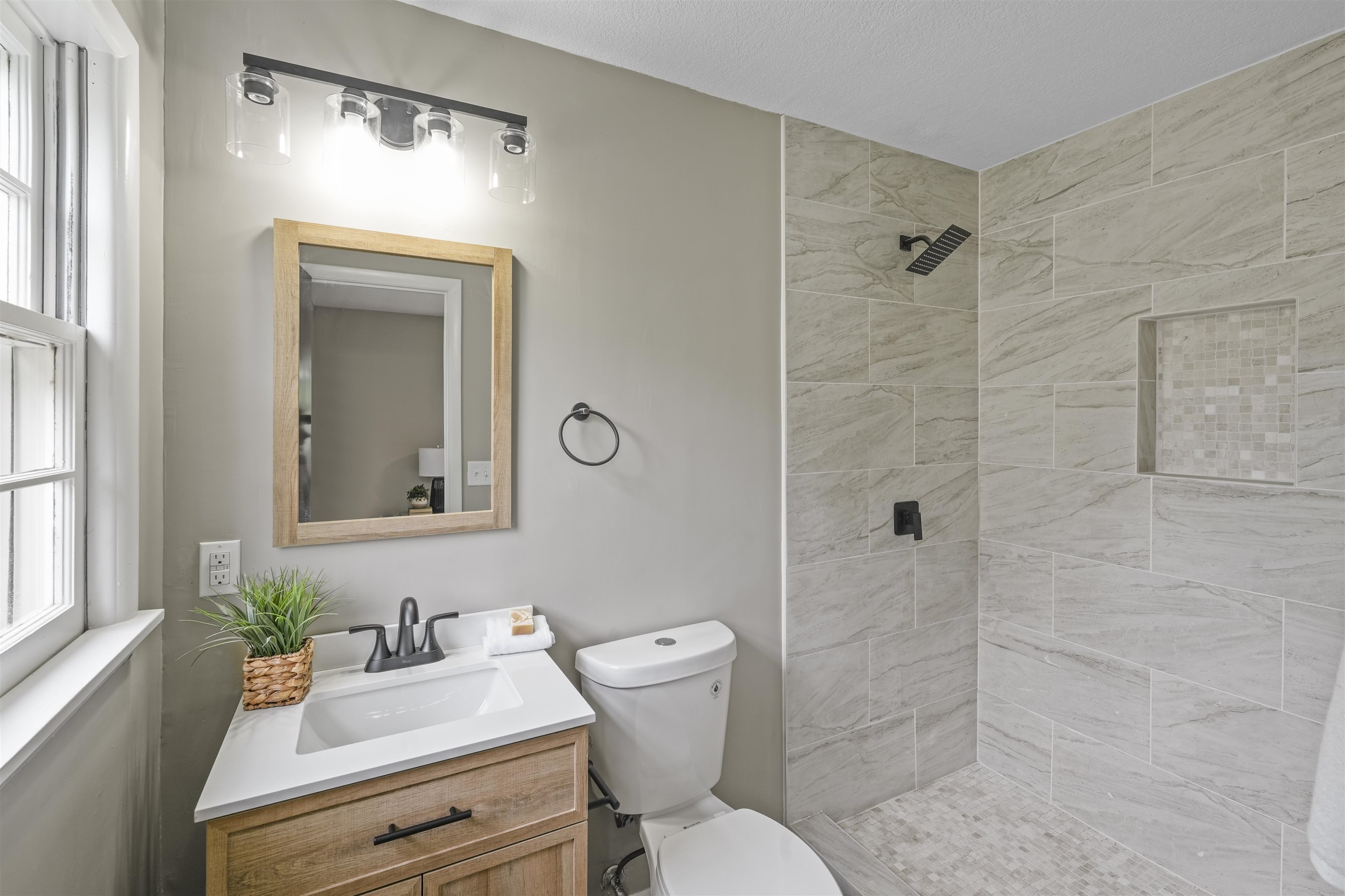 3916 N Clarence Wichita KS 67204