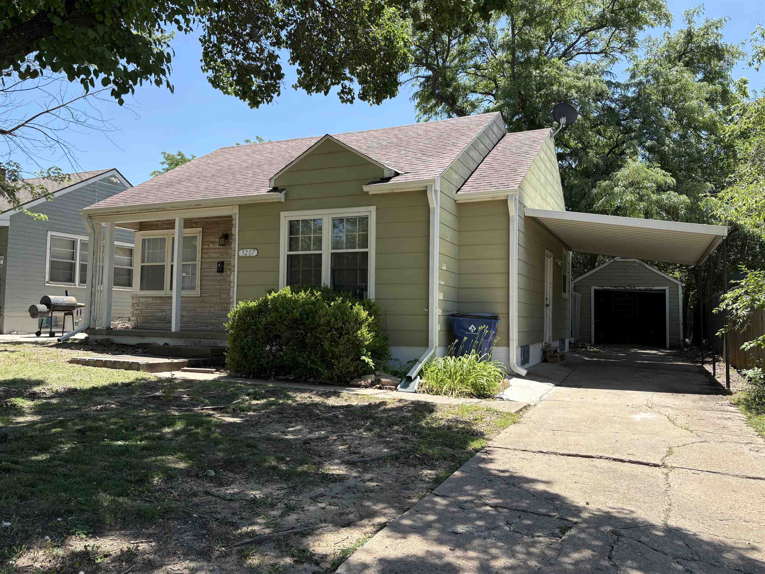 5207 E Murdock Wichita KS 67208