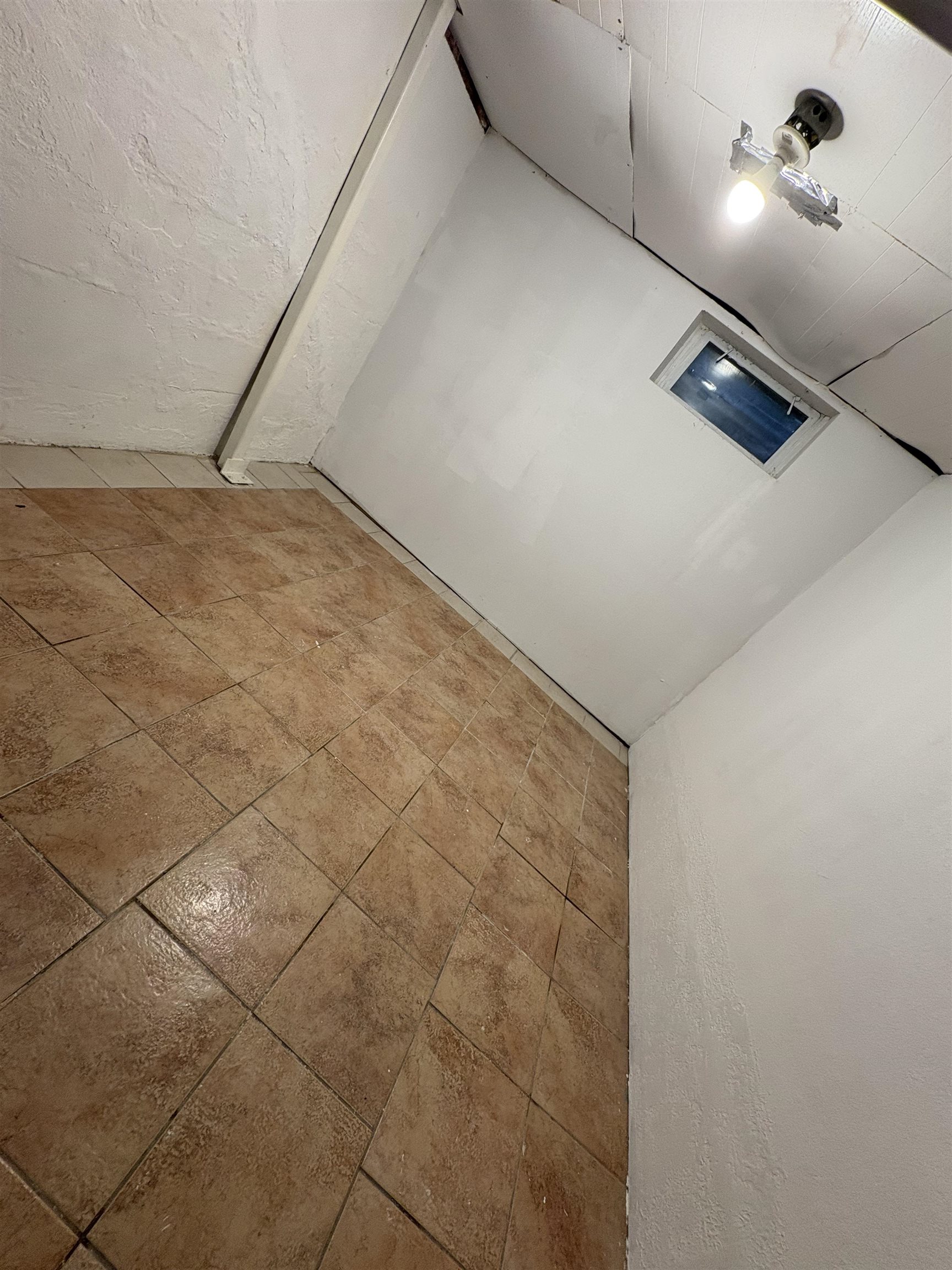 5207 E Murdock Wichita KS 67208