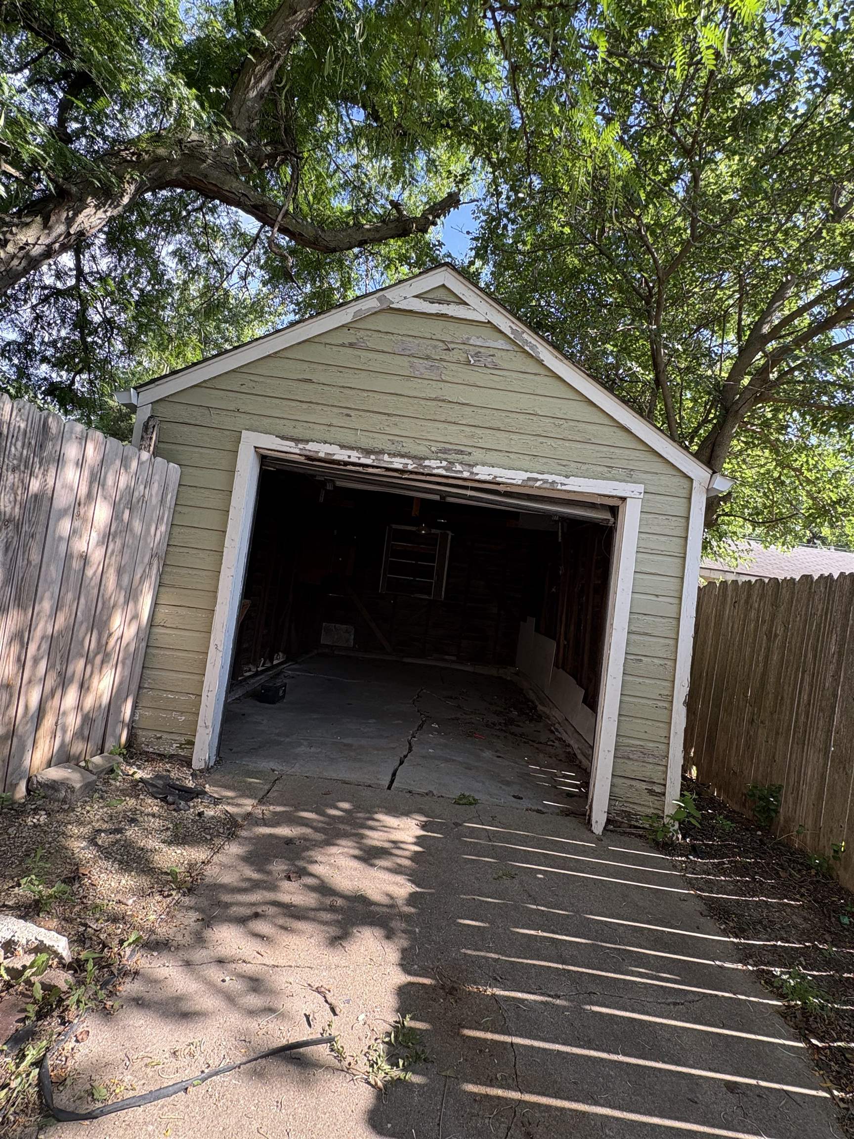 5207 E Murdock Wichita KS 67208
