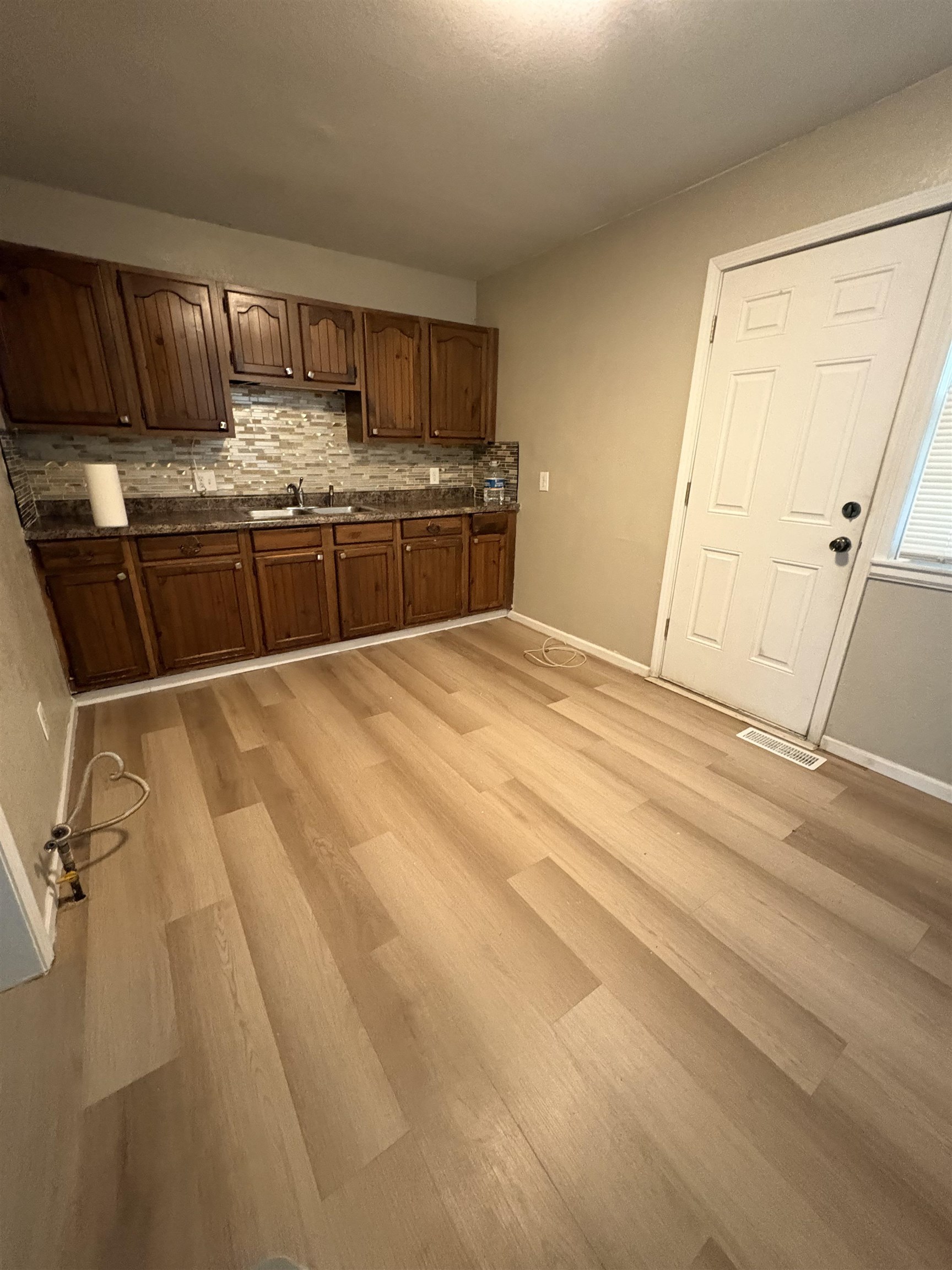 5207 E Murdock Wichita KS 67208