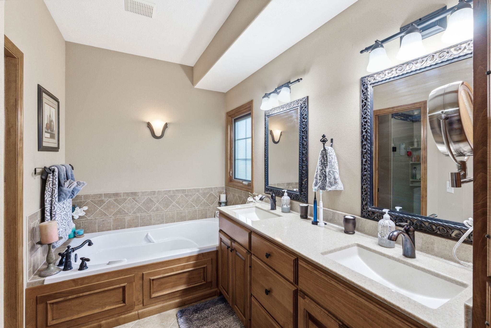 4 Waterbrook Terrace South Hutchinson KS 67505