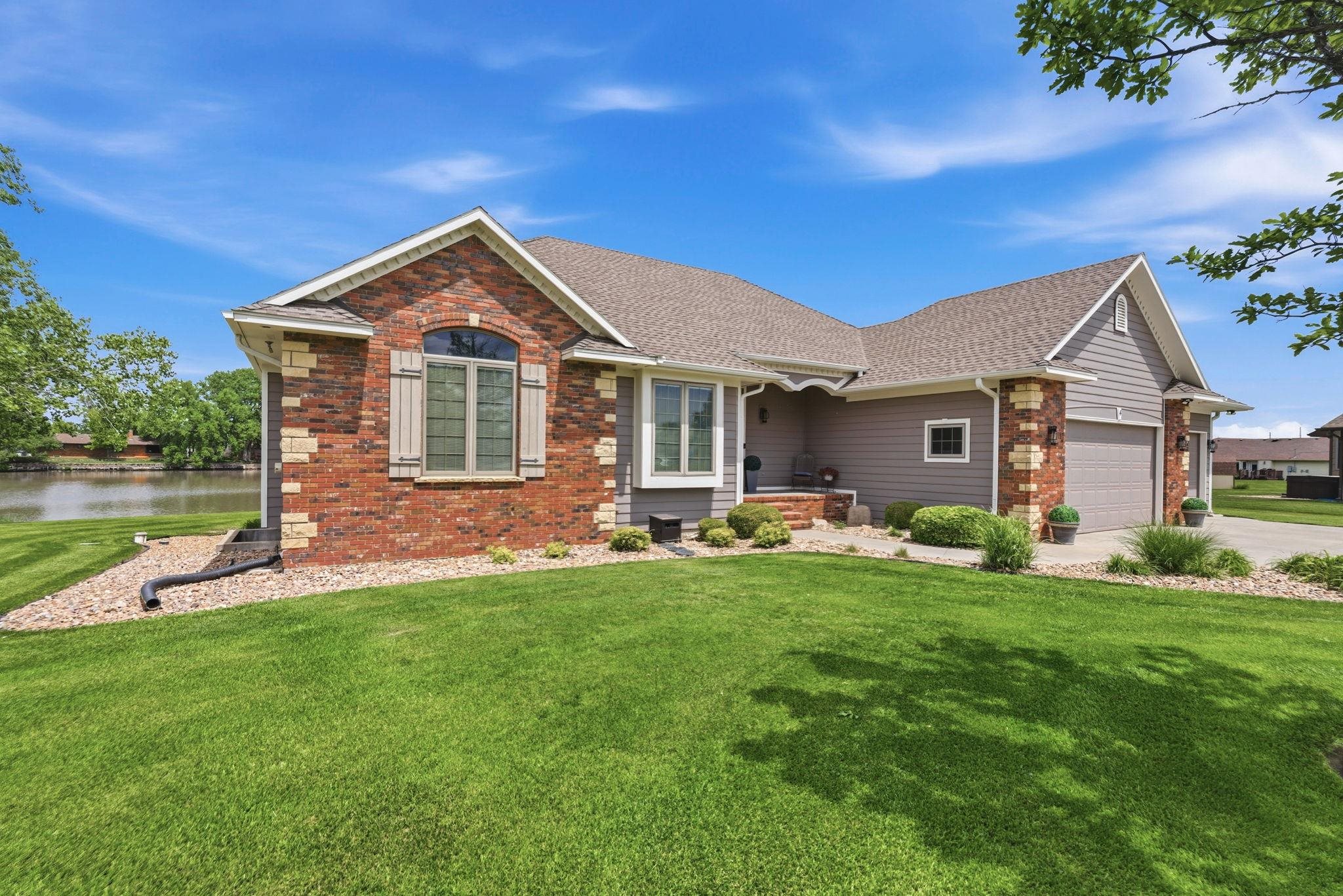 4 Waterbrook Terrace South Hutchinson KS 67505
