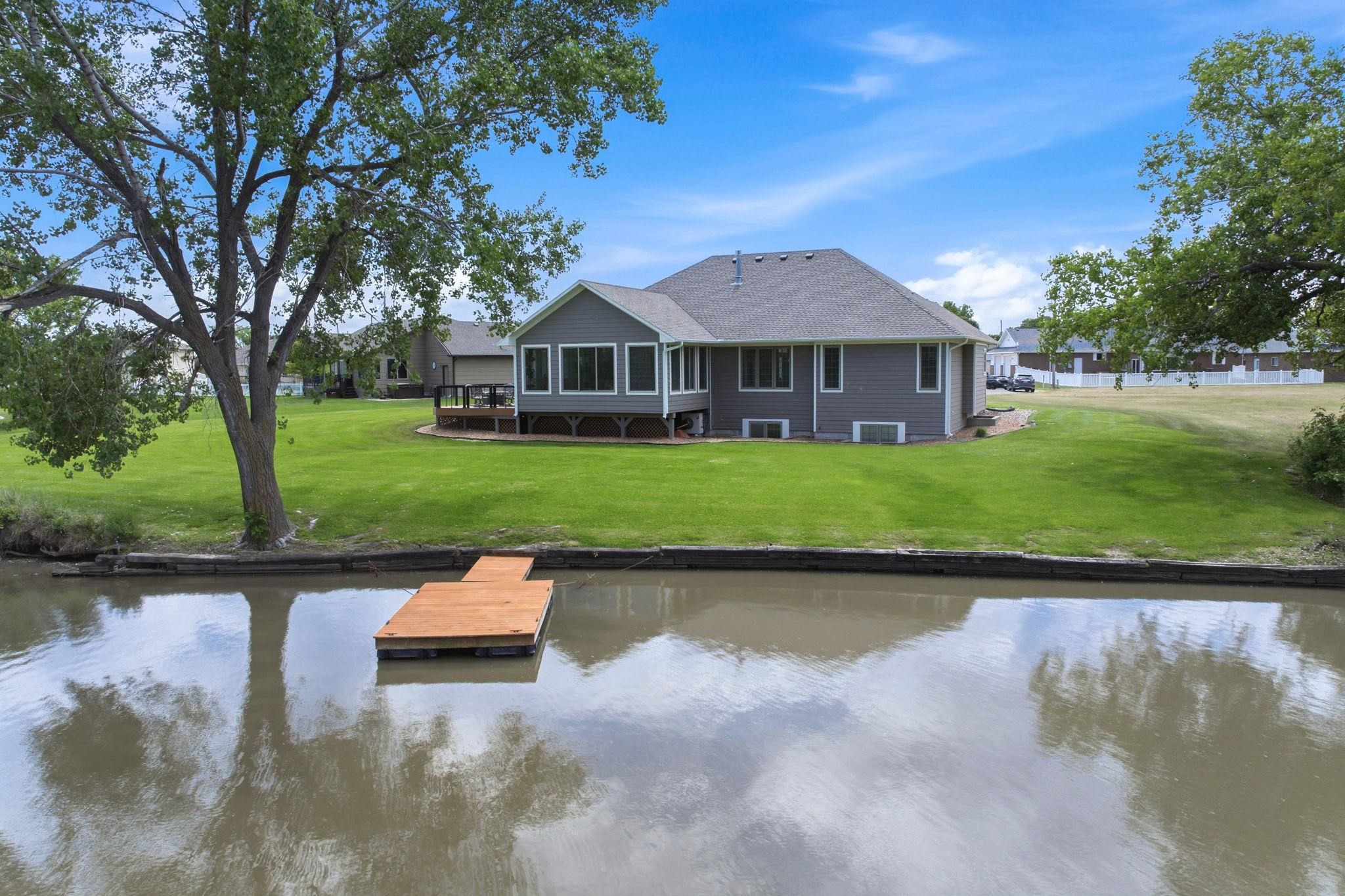 4 Waterbrook Terrace South Hutchinson KS 67505