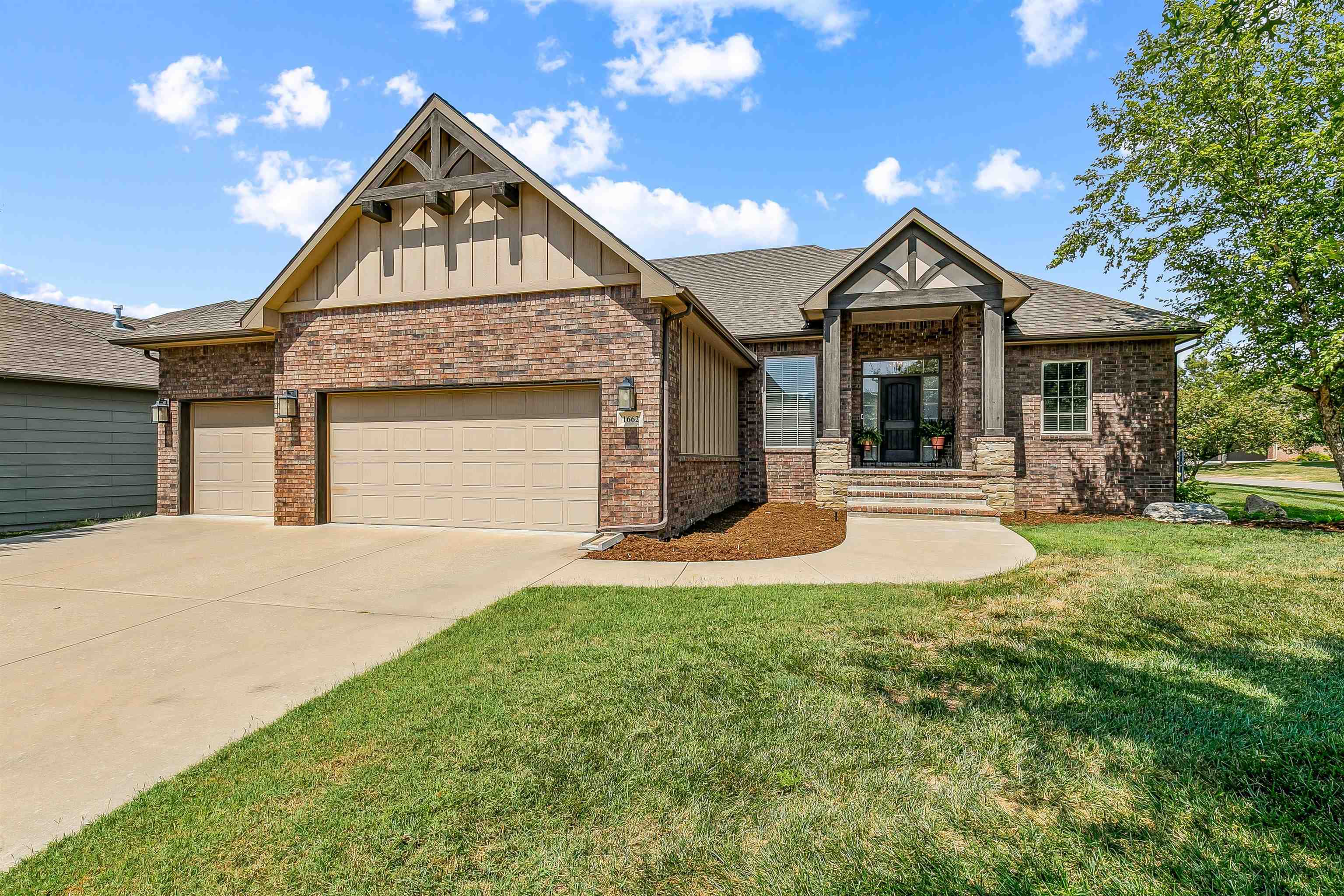 1662 S Logan Pass Andover KS 67002