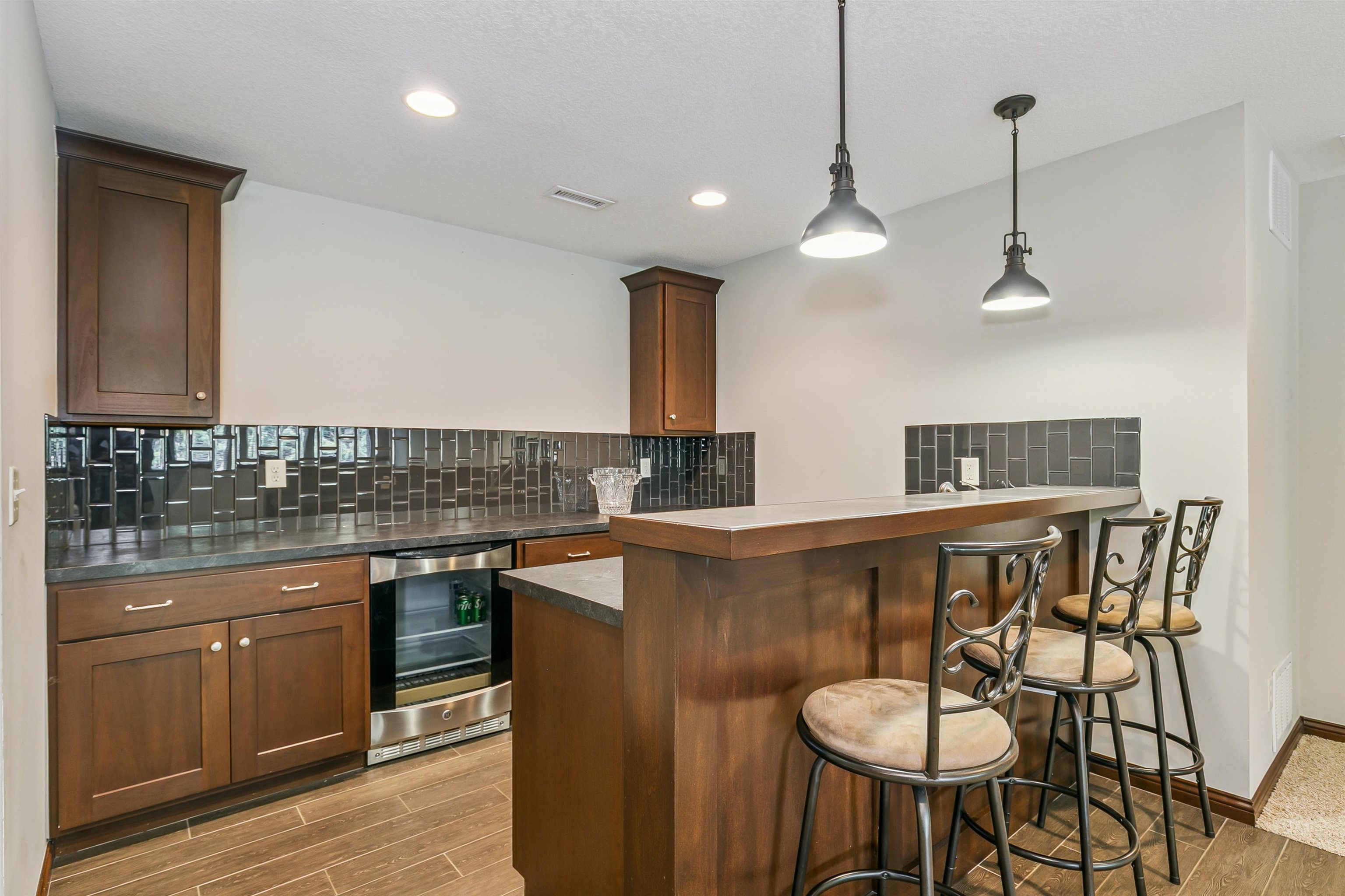 1662 S Logan Pass Andover KS 67002