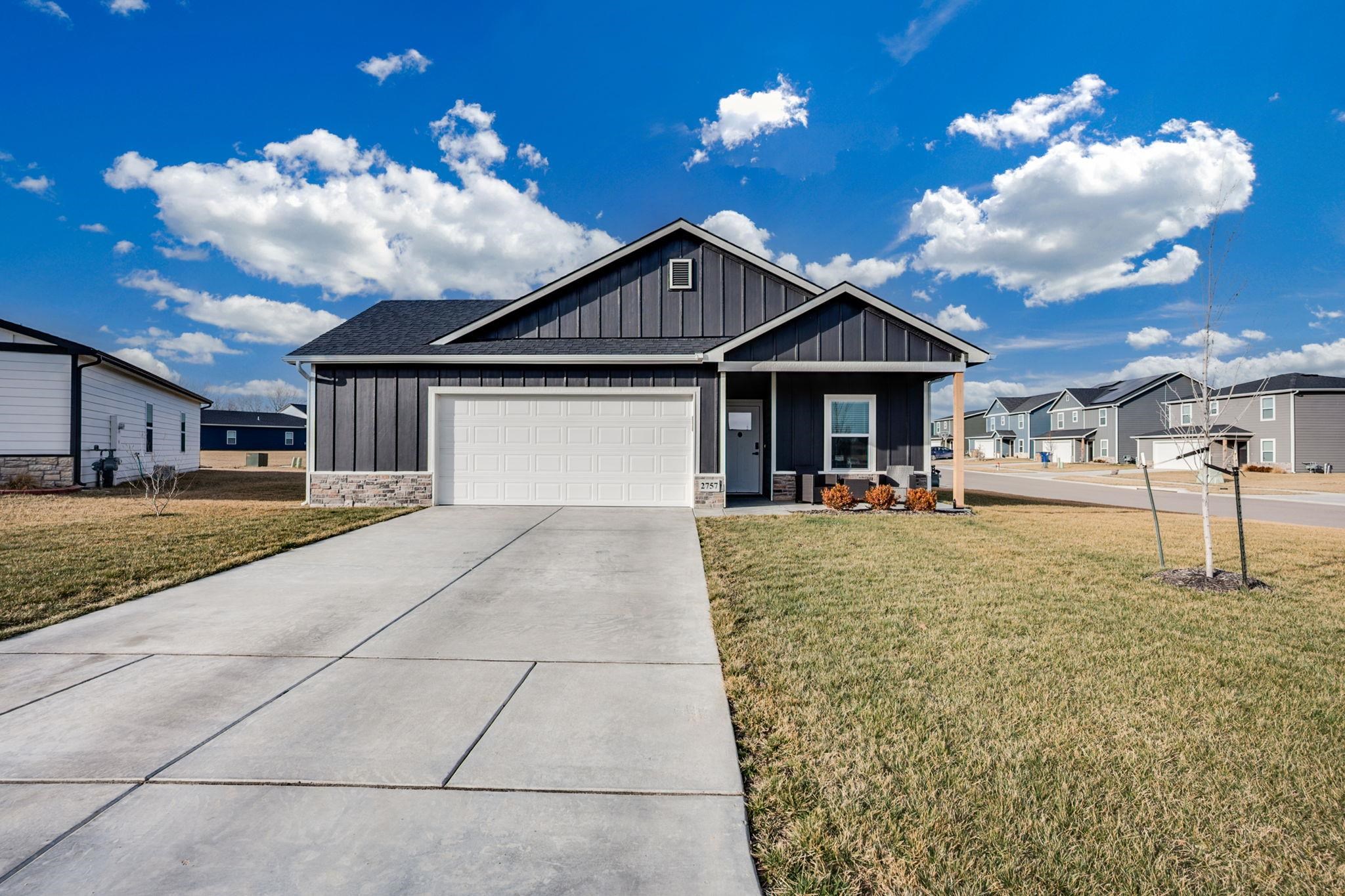 2757 S Cypress Court Wichita KS 67210