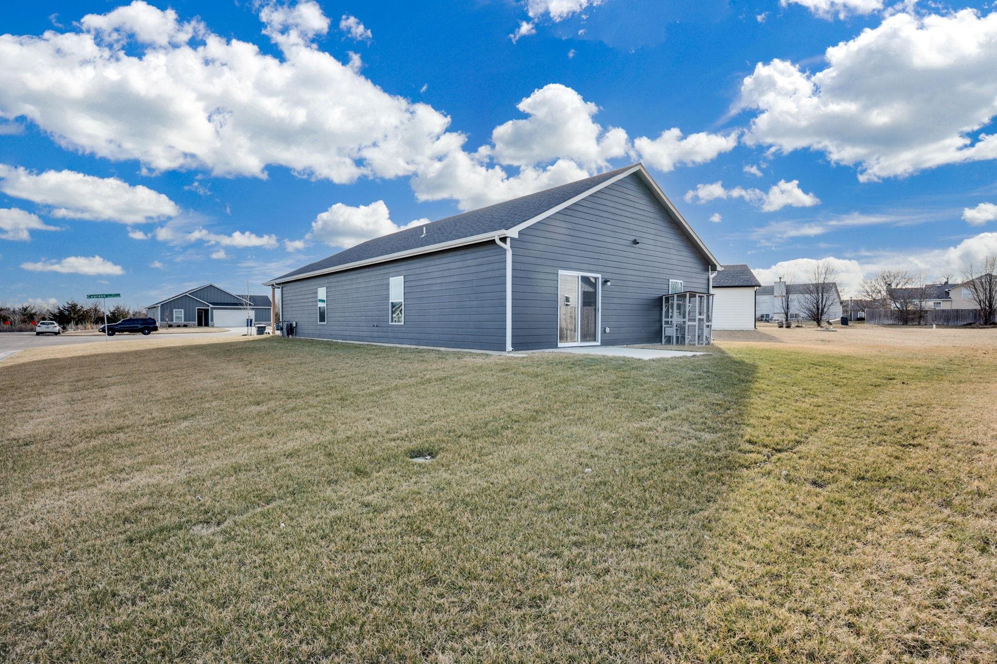 2757 S Cypress Court Wichita KS 67210