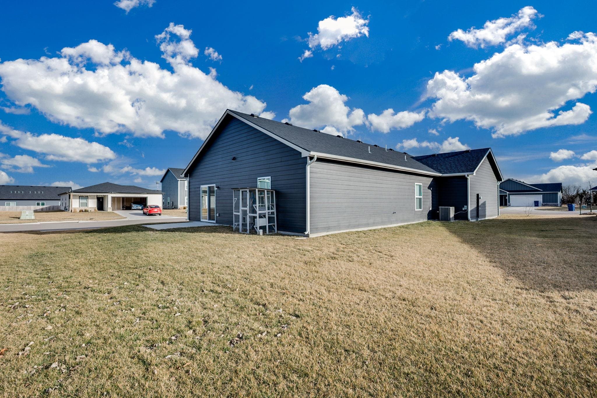 2757 S Cypress Court Wichita KS 67210