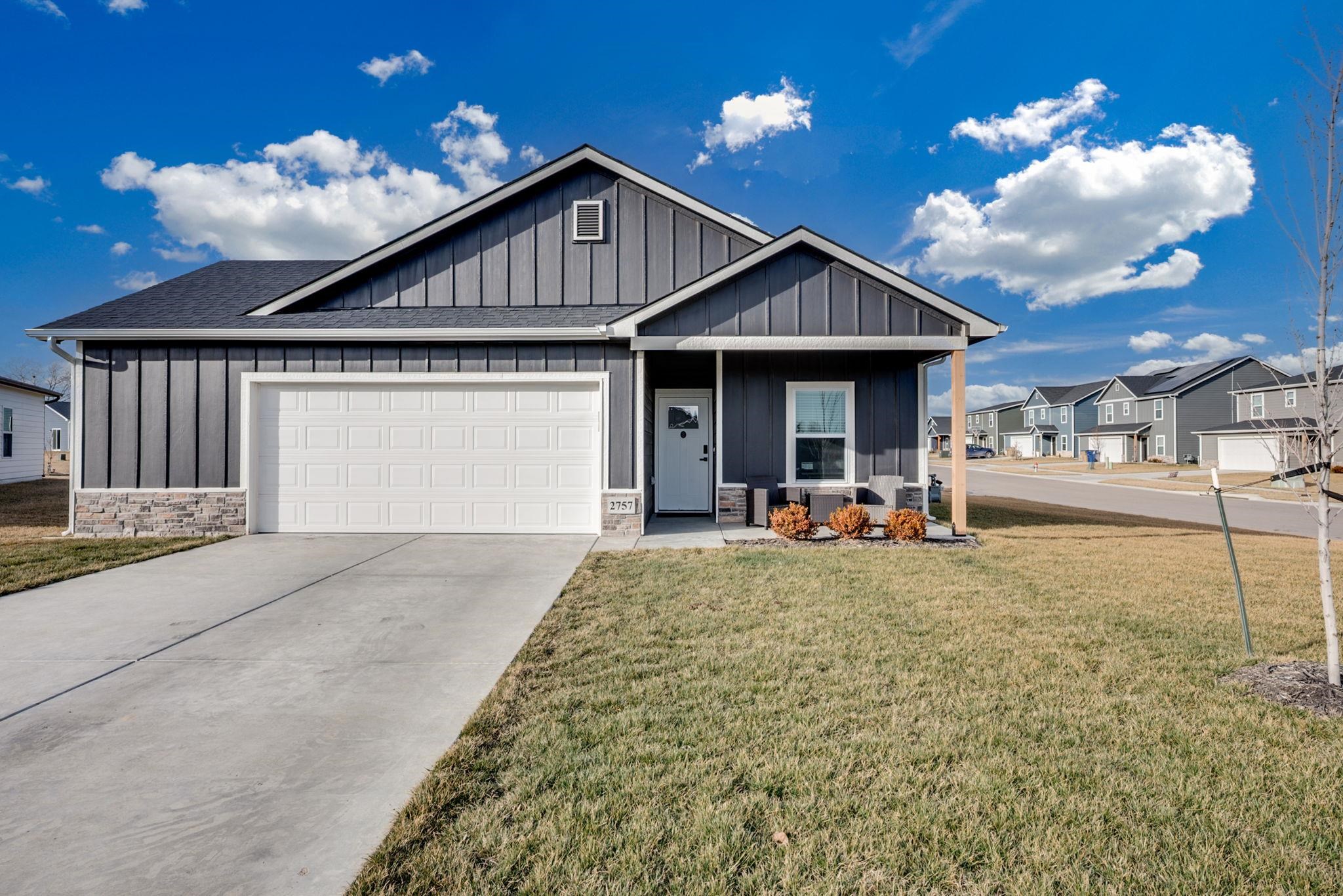 2757 S Cypress Court Wichita KS 67210
