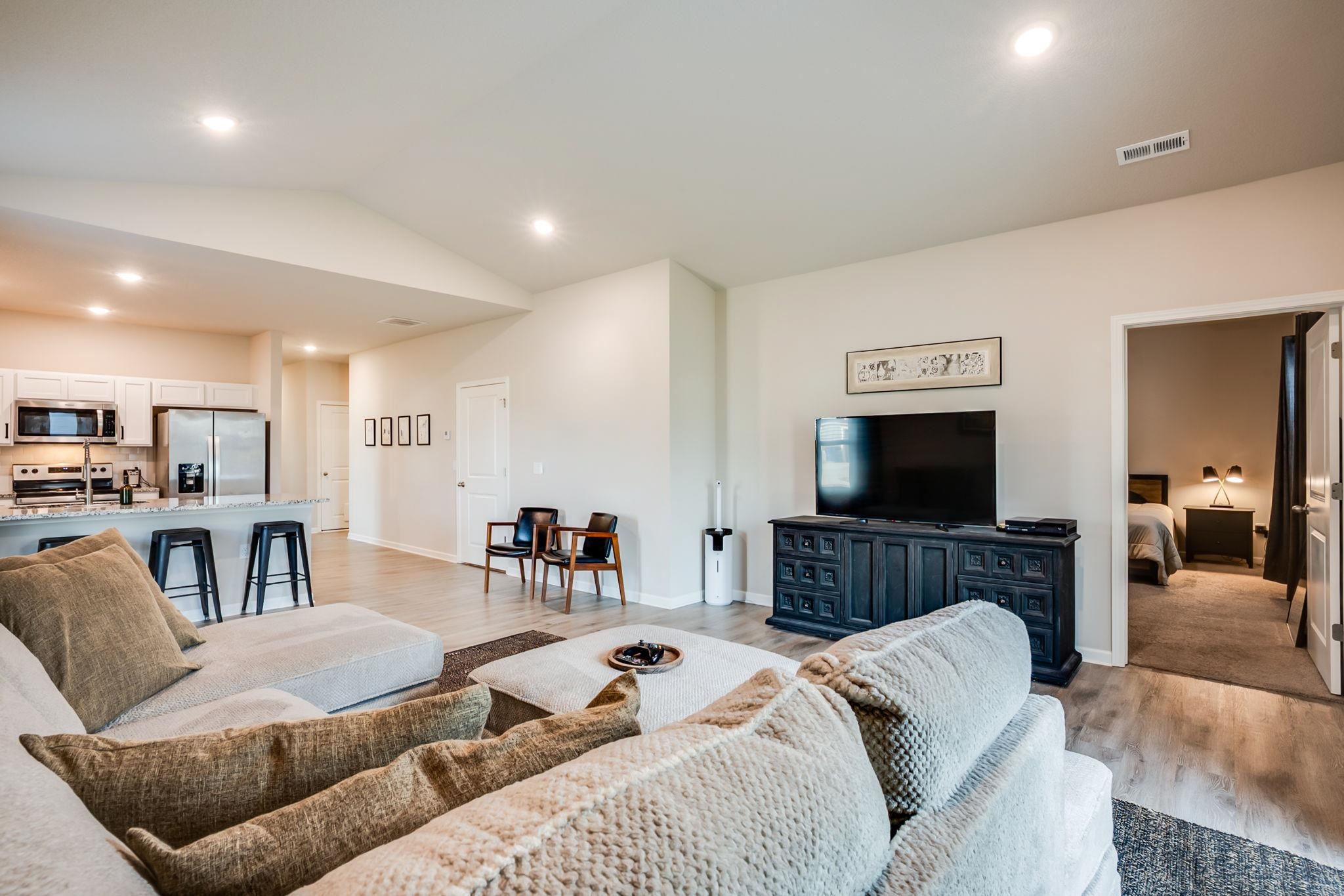 2757 S Cypress Court Wichita KS 67210