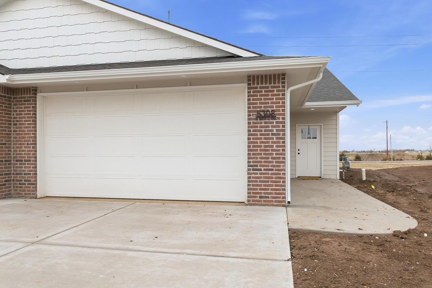 5308 W Rolly Street Wichita KS 67215