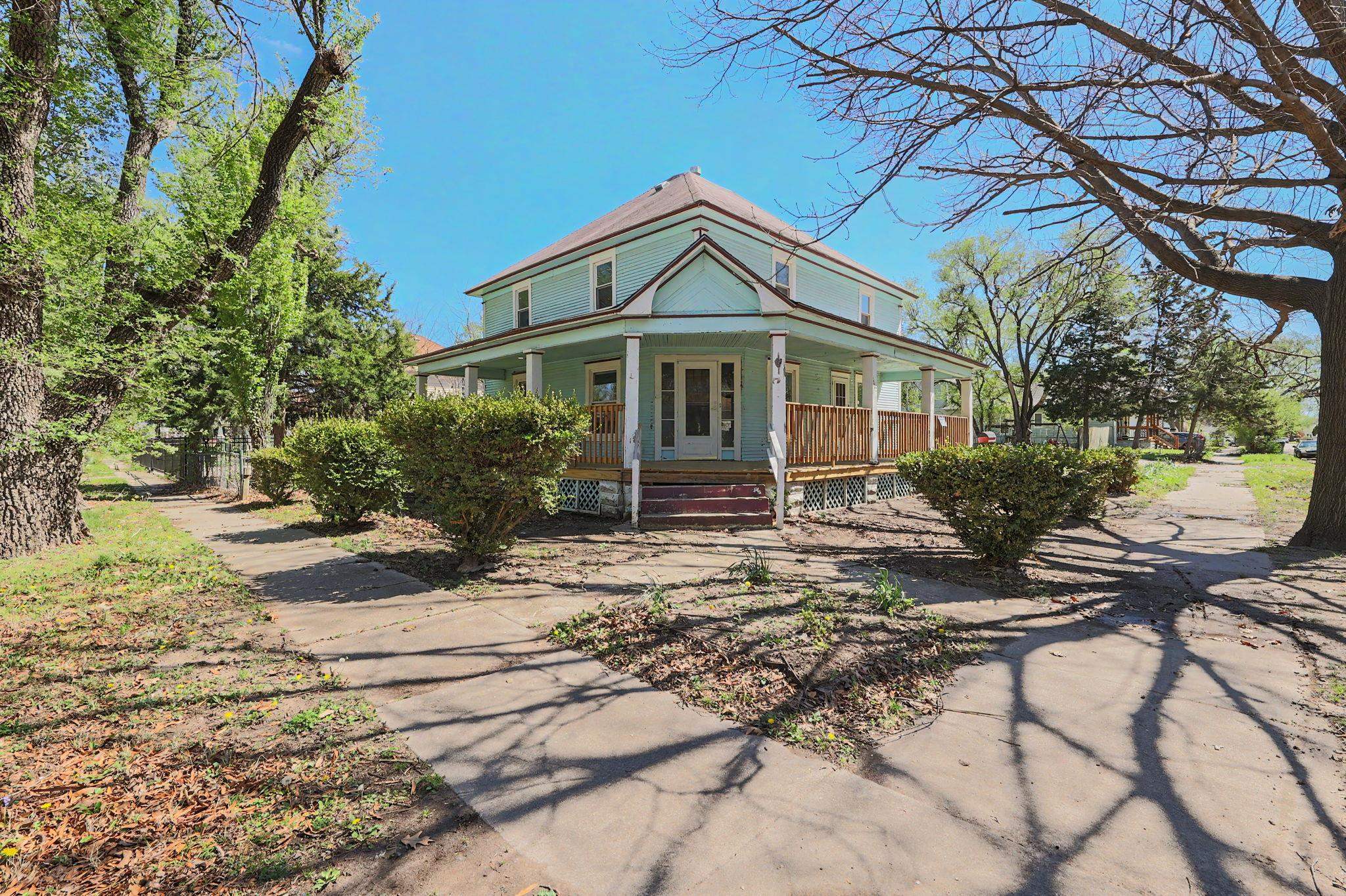 1002 S Lulu Street Wichita KS 67211