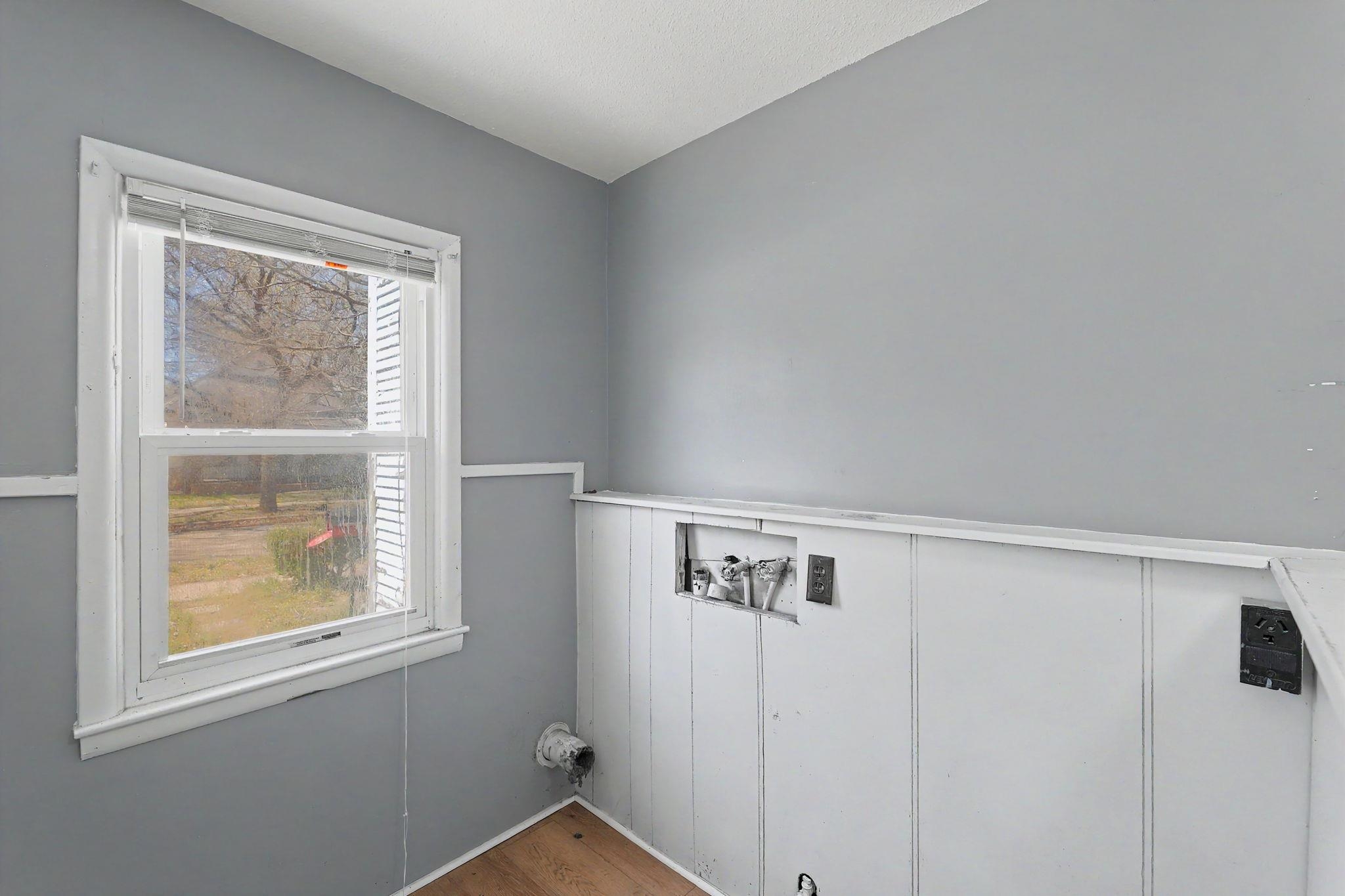 1002 S Lulu Street Wichita KS 67211