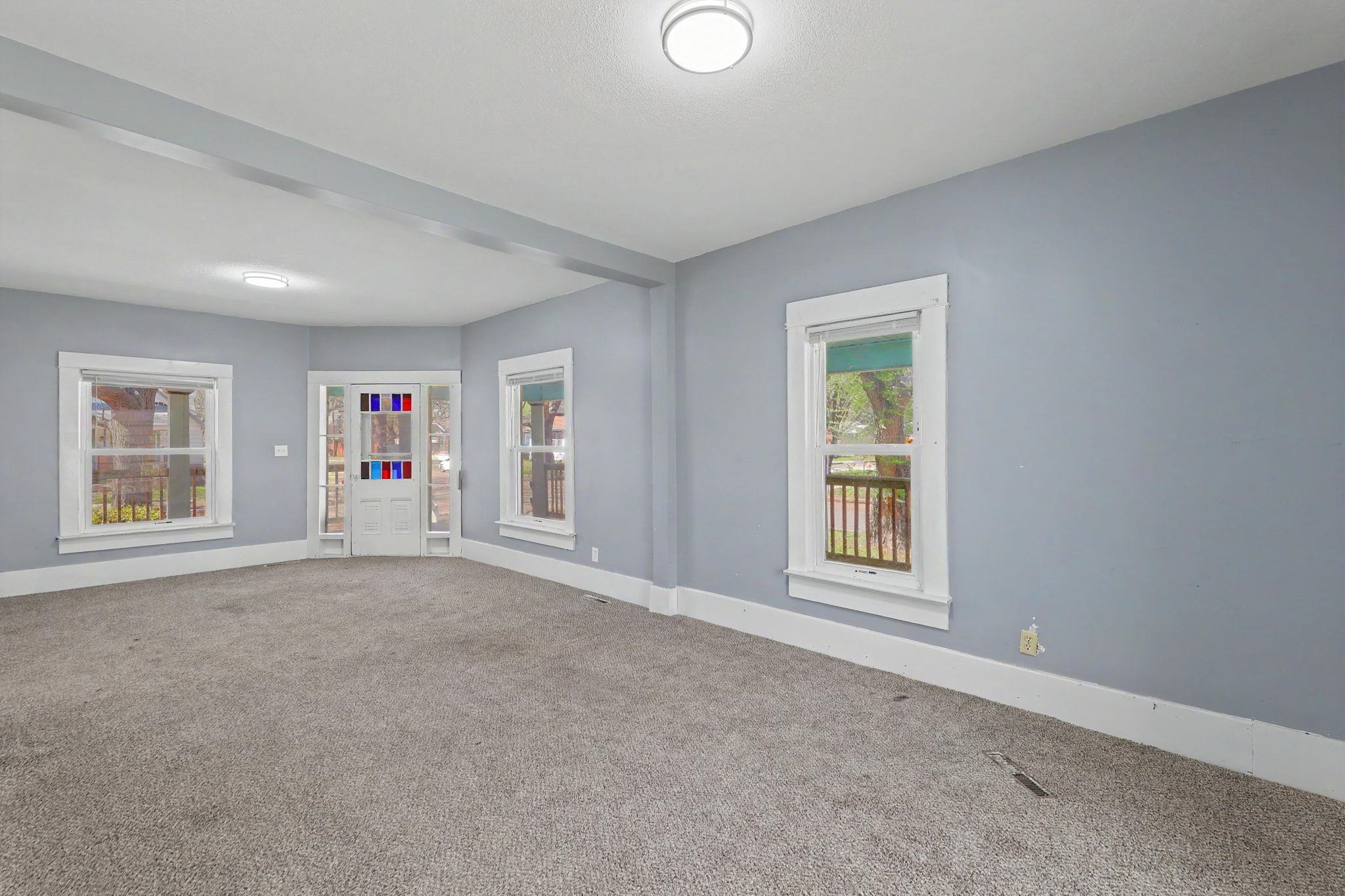 1002 S Lulu Street Wichita KS 67211