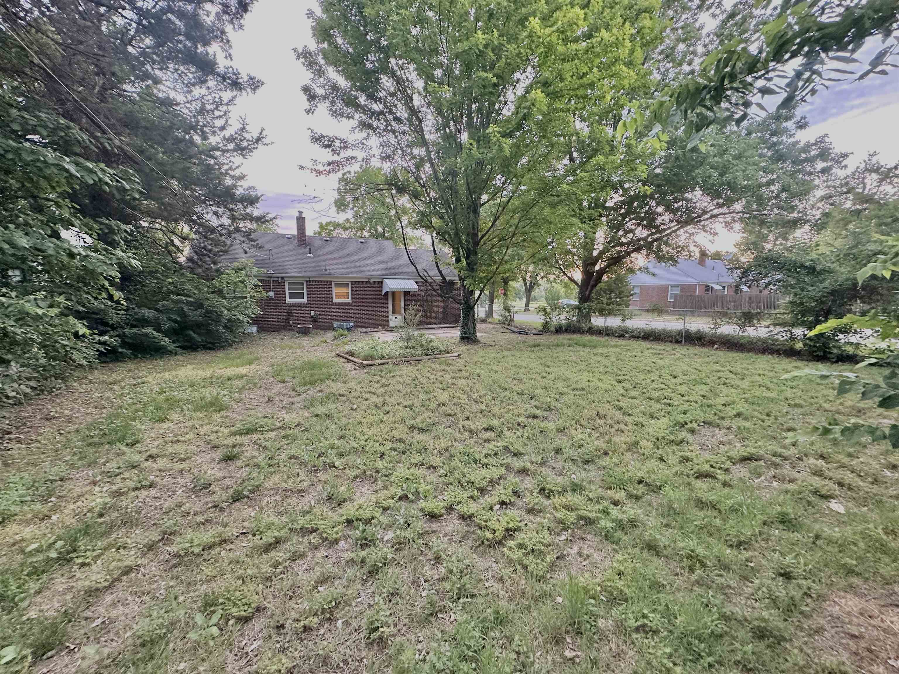 1158 N Crestway Wichita KS 67208