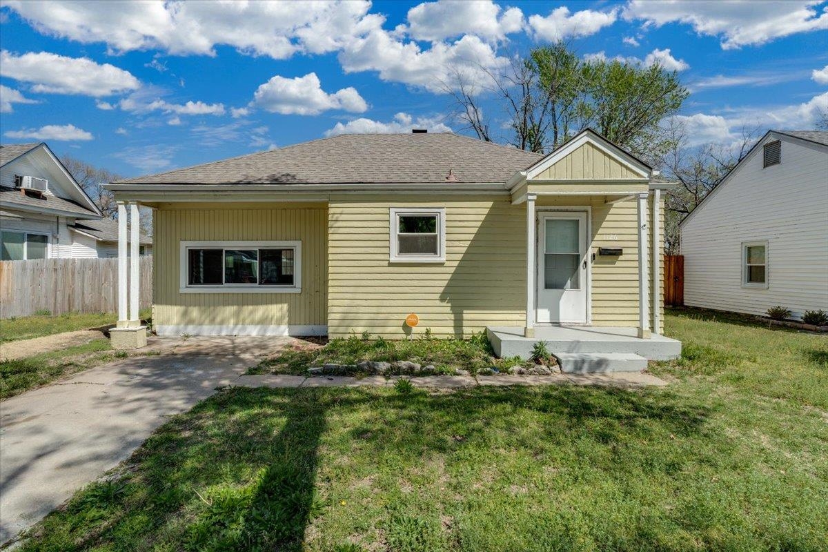 1126 S Lulu Avenue Wichita KS 67211