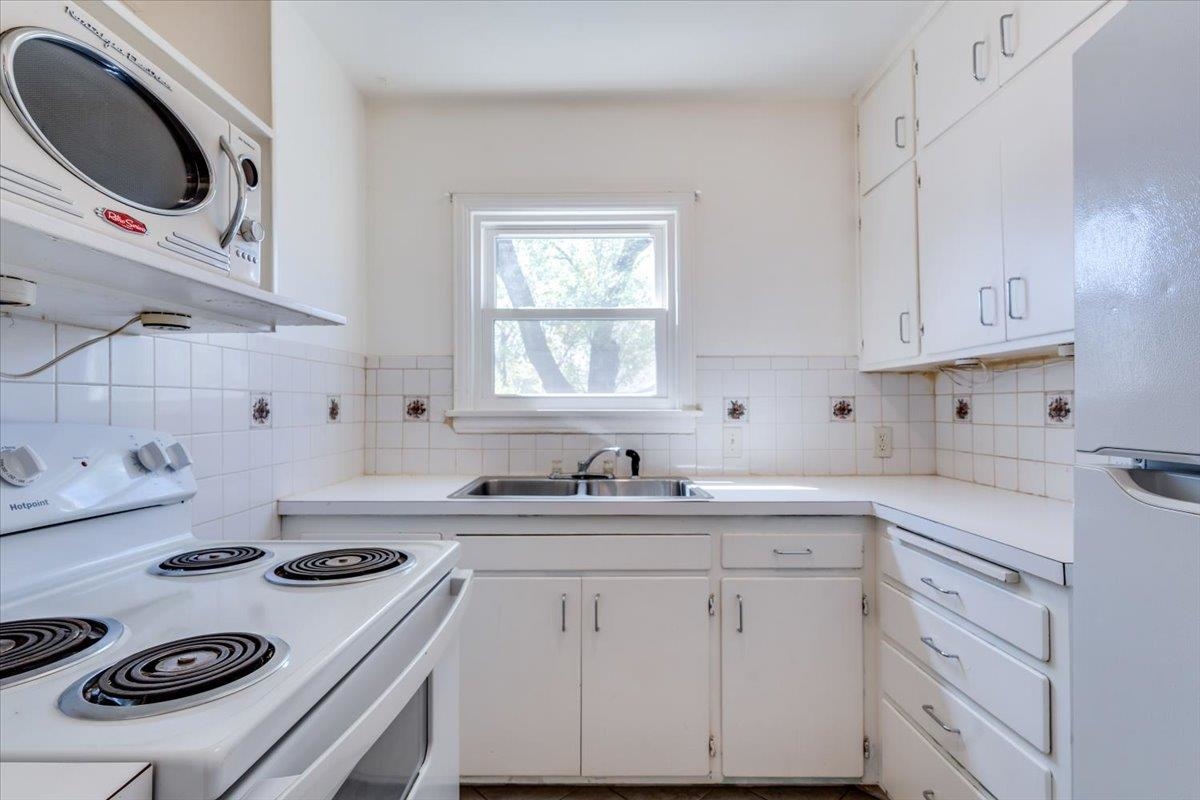 1126 S Lulu Avenue Wichita KS 67211