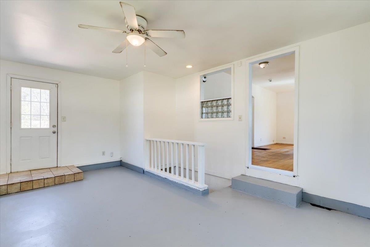 1126 S Lulu Avenue Wichita KS 67211