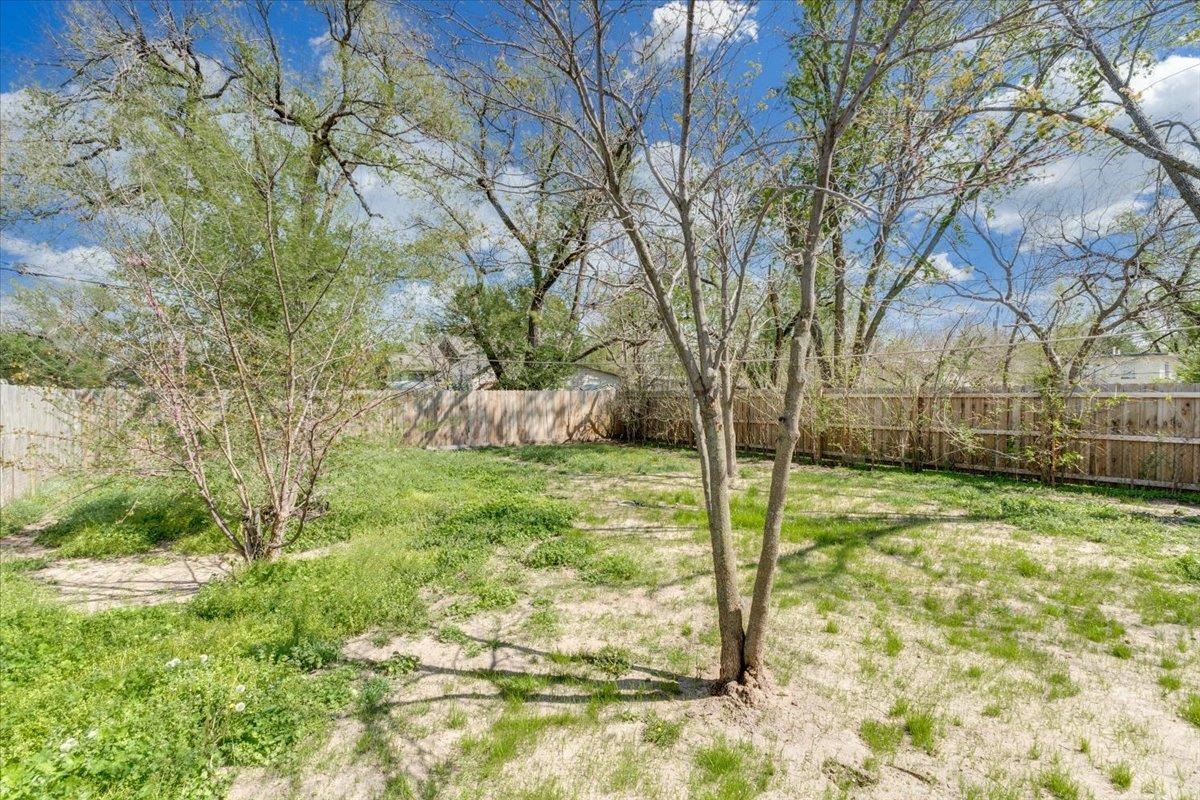 1126 S Lulu Avenue Wichita KS 67211