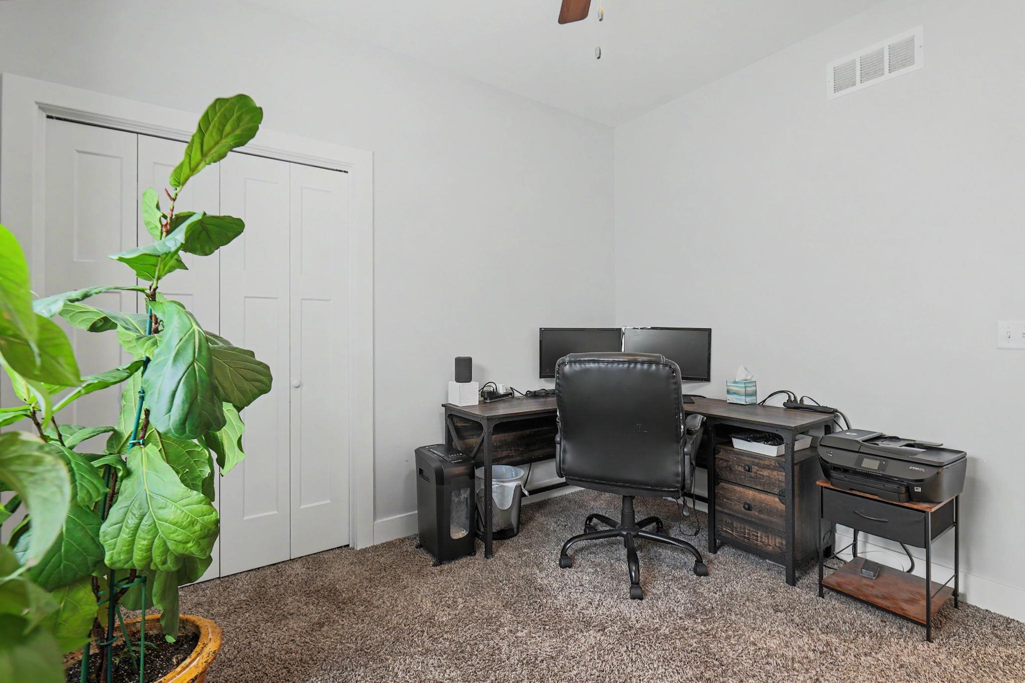 2911 E Reiss Park City KS 67219