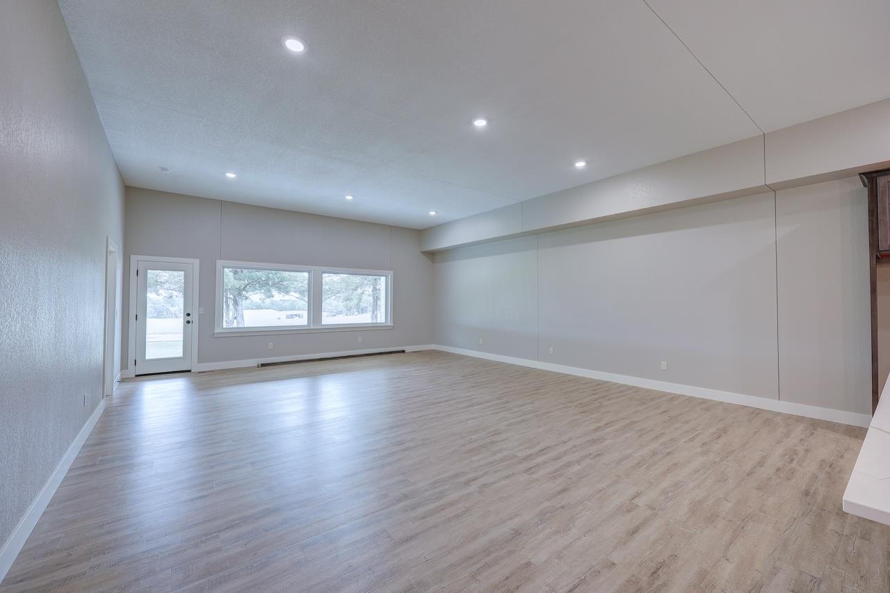 3112 Long Court Winfield KS 67156