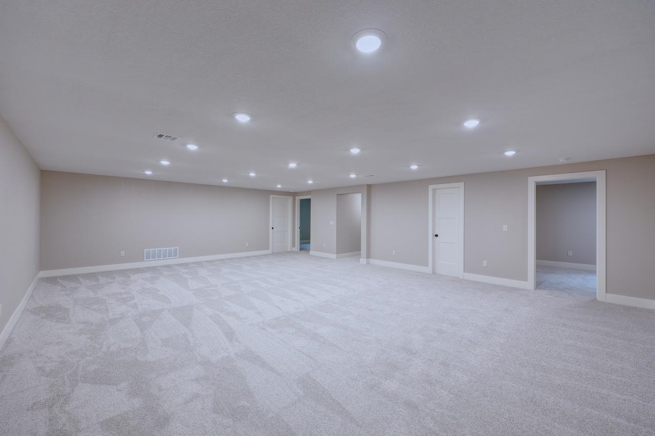 3112 Long Court Winfield KS 67156