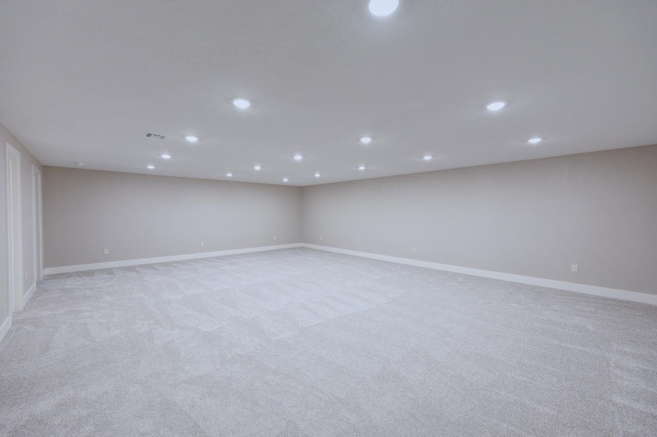 3112 Long Court Winfield KS 67156