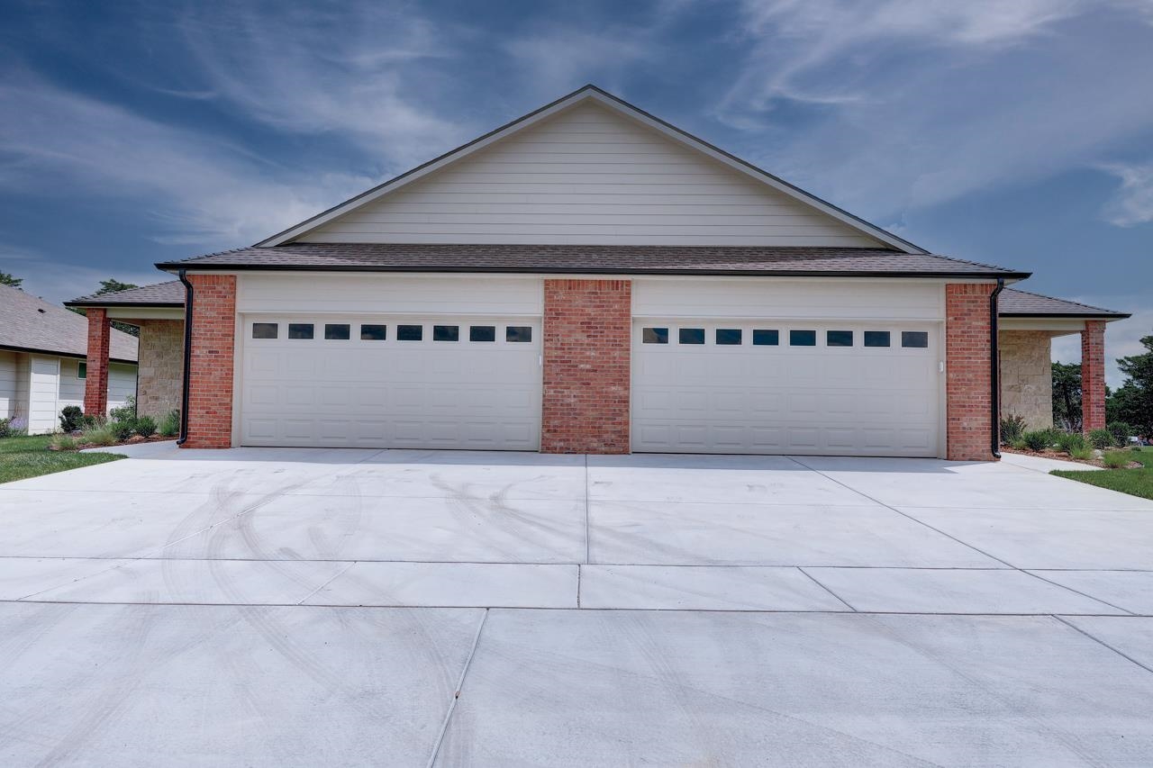 3112 Long Court Winfield KS 67156