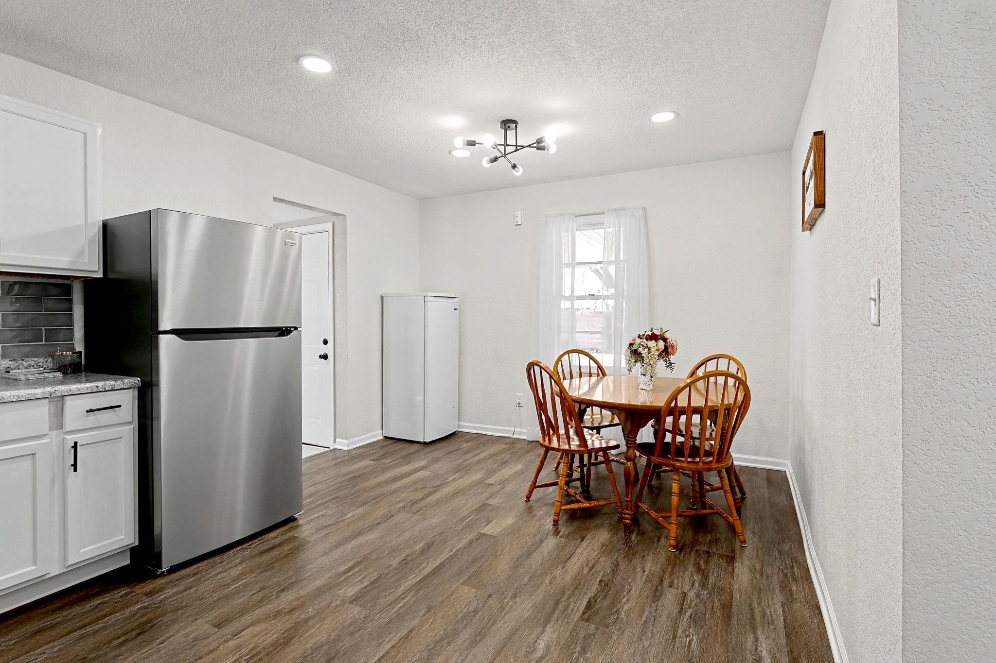 317 E 6th Street Halstead KS 67056