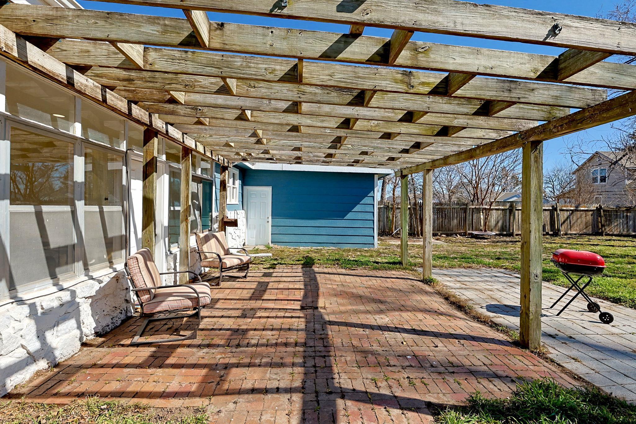 317 E 6th Street Halstead KS 67056