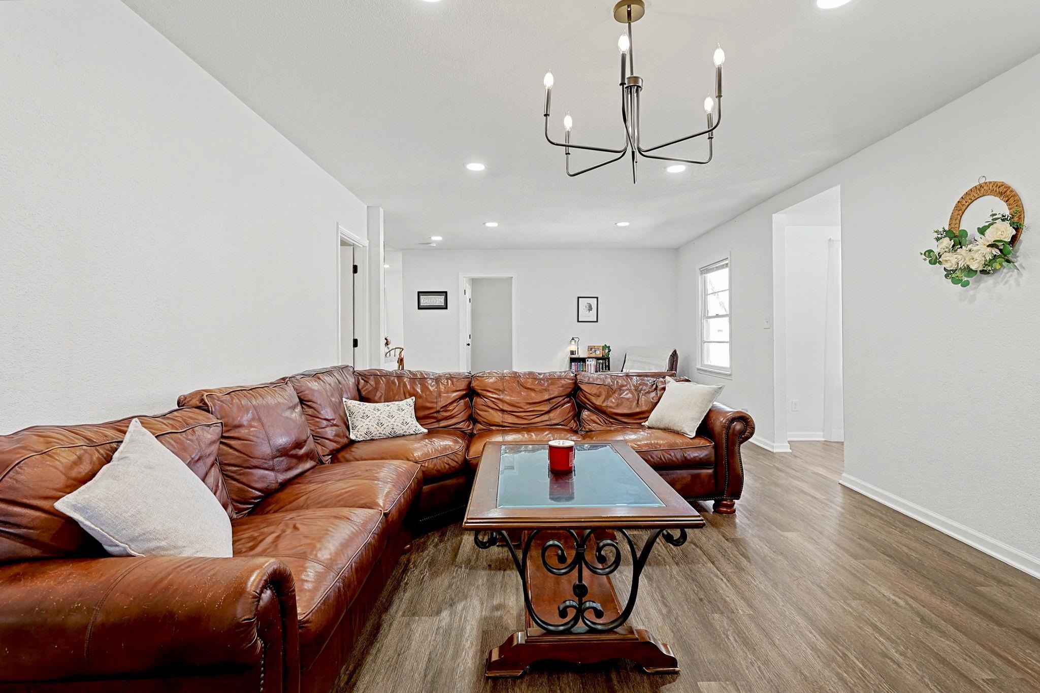 317 E 6th Street Halstead KS 67056