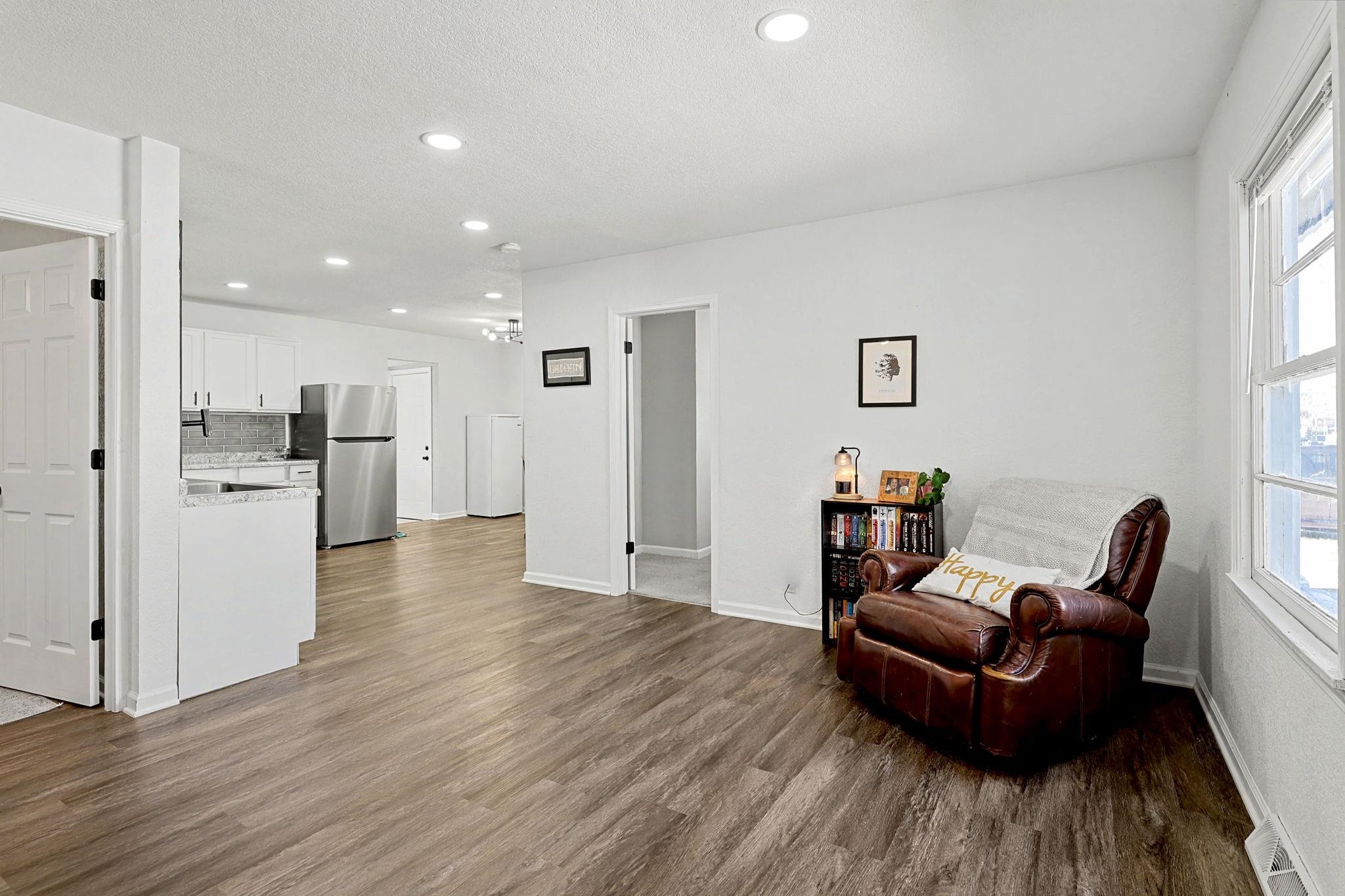 317 E 6th Street Halstead KS 67056