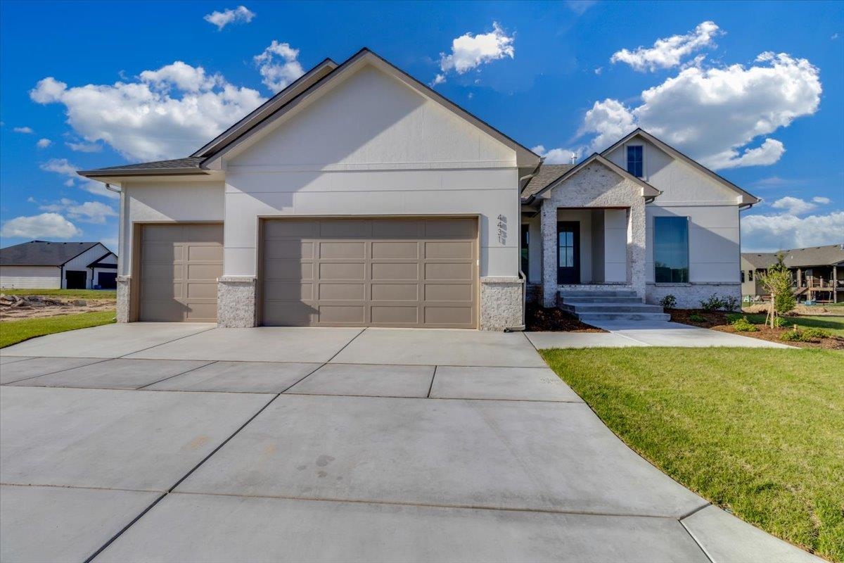 4431 N Grey Meadows Court Maize KS 67101