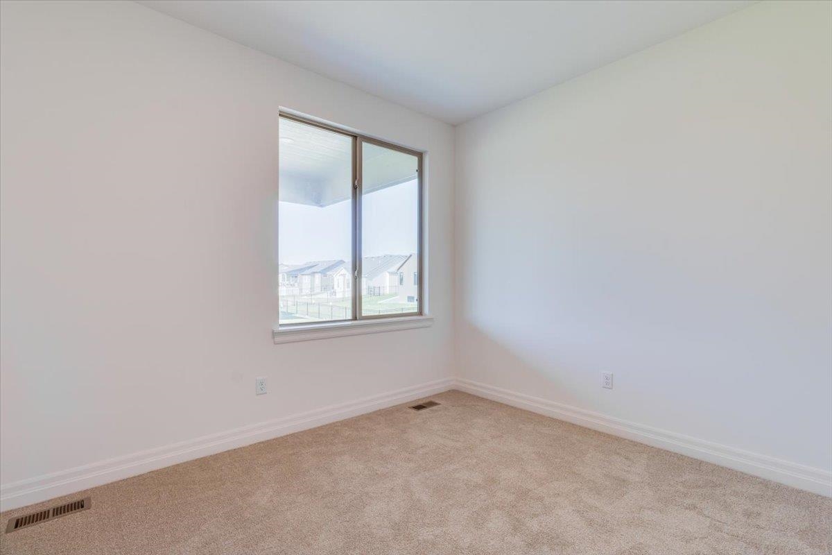 4431 N Grey Meadows Court Maize KS 67101