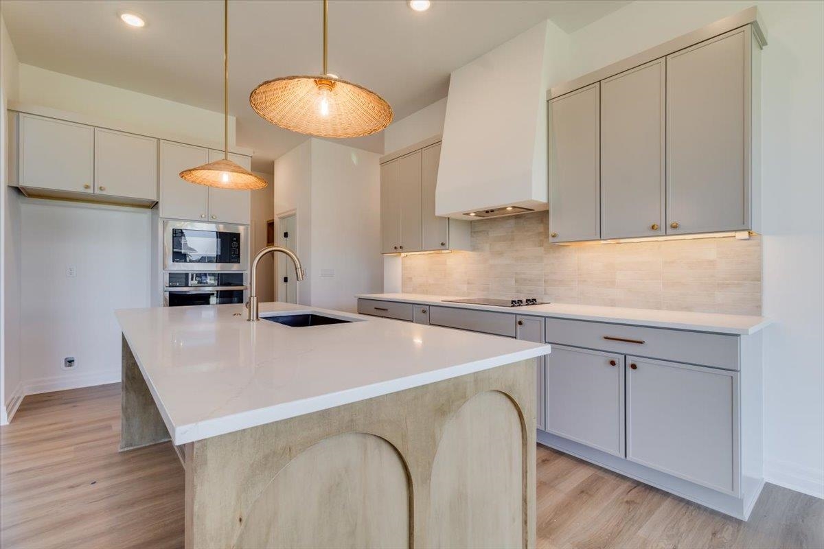 4431 N Grey Meadows Court Maize KS 67101