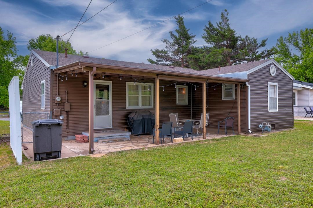 903 N 9th Street Arkansas City KS 67005