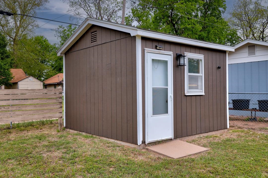 903 N 9th Street Arkansas City KS 67005