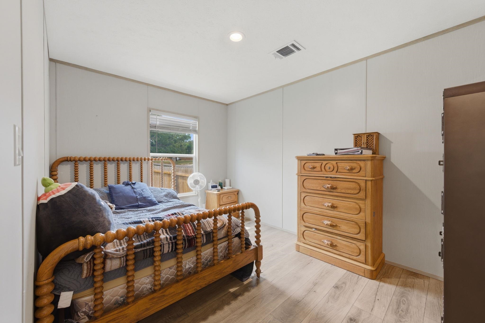 519 E 3rd Street Eureka KS 67045-1903