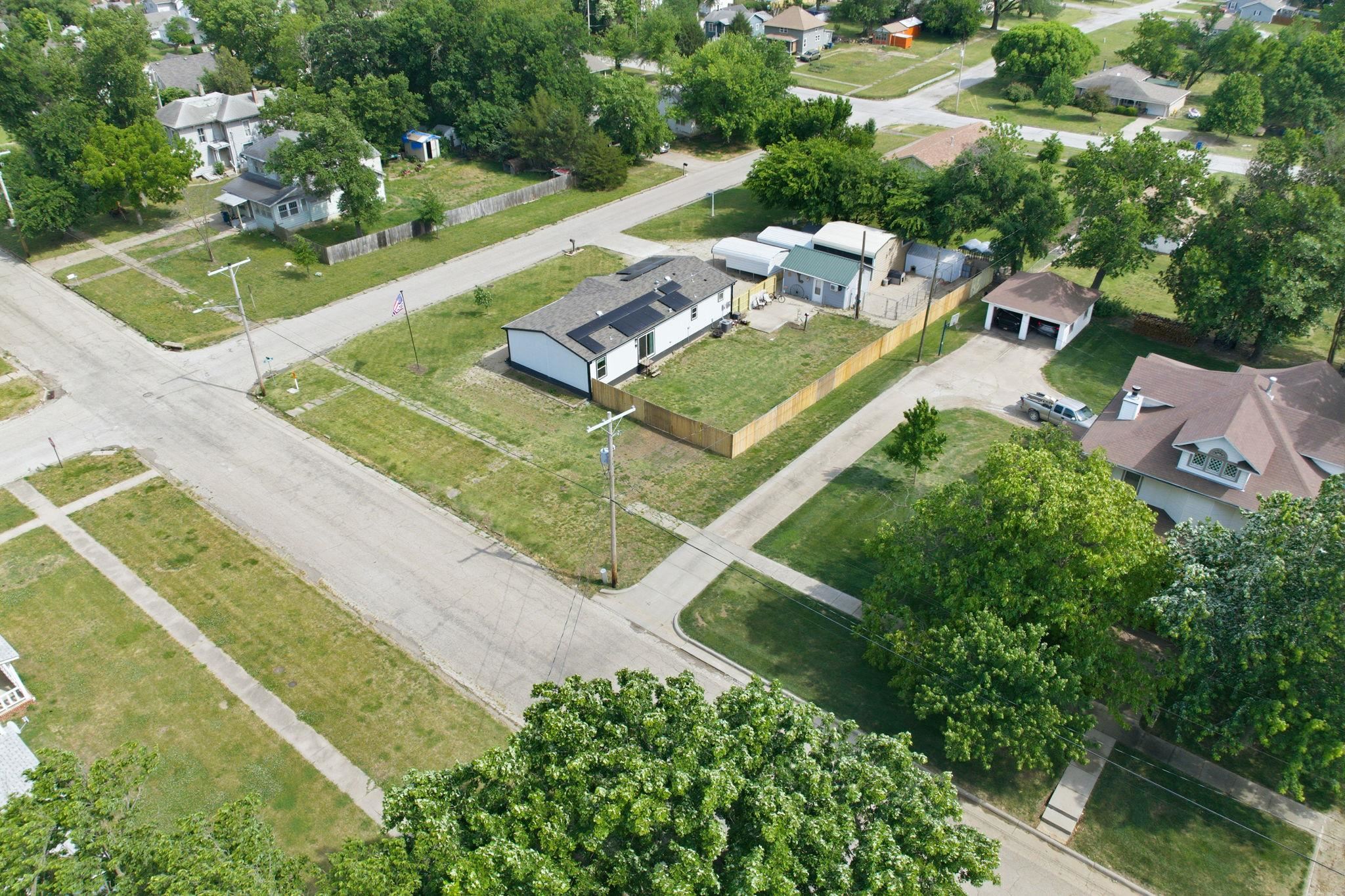 519 E 3rd Street Eureka KS 67045-1903