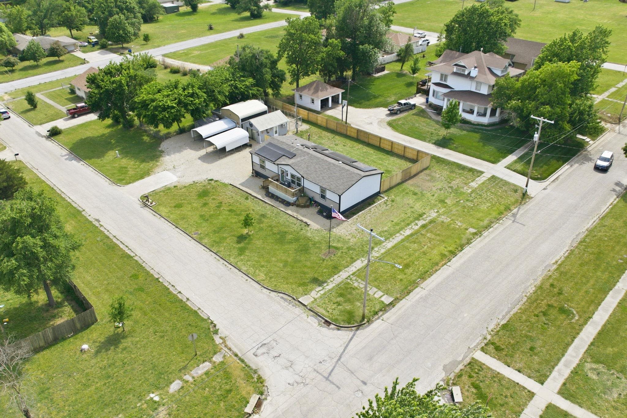 519 E 3rd Street Eureka KS 67045-1903